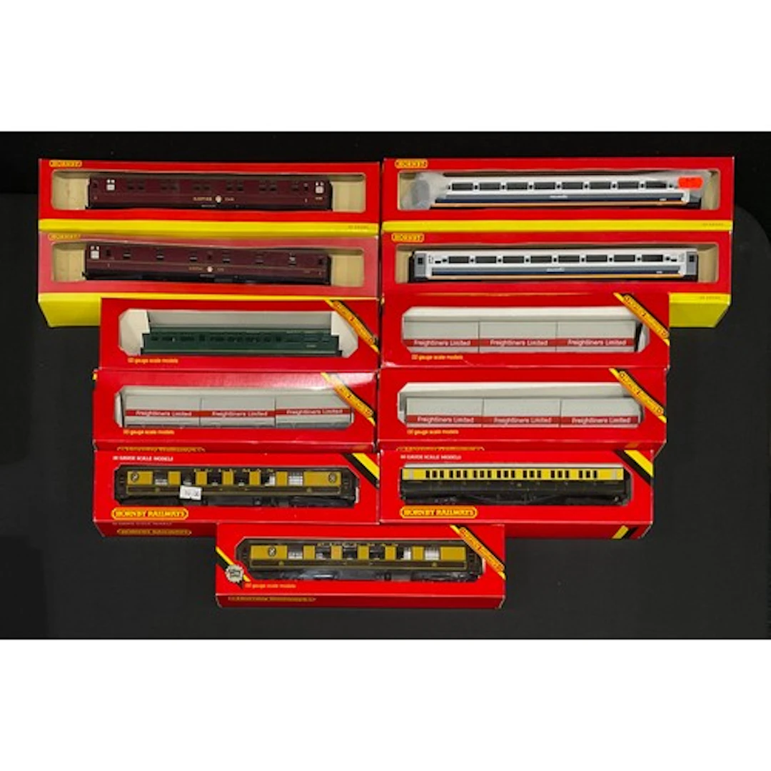 Hornby Model Railways - A quantity of Horn y Railways boxed ...