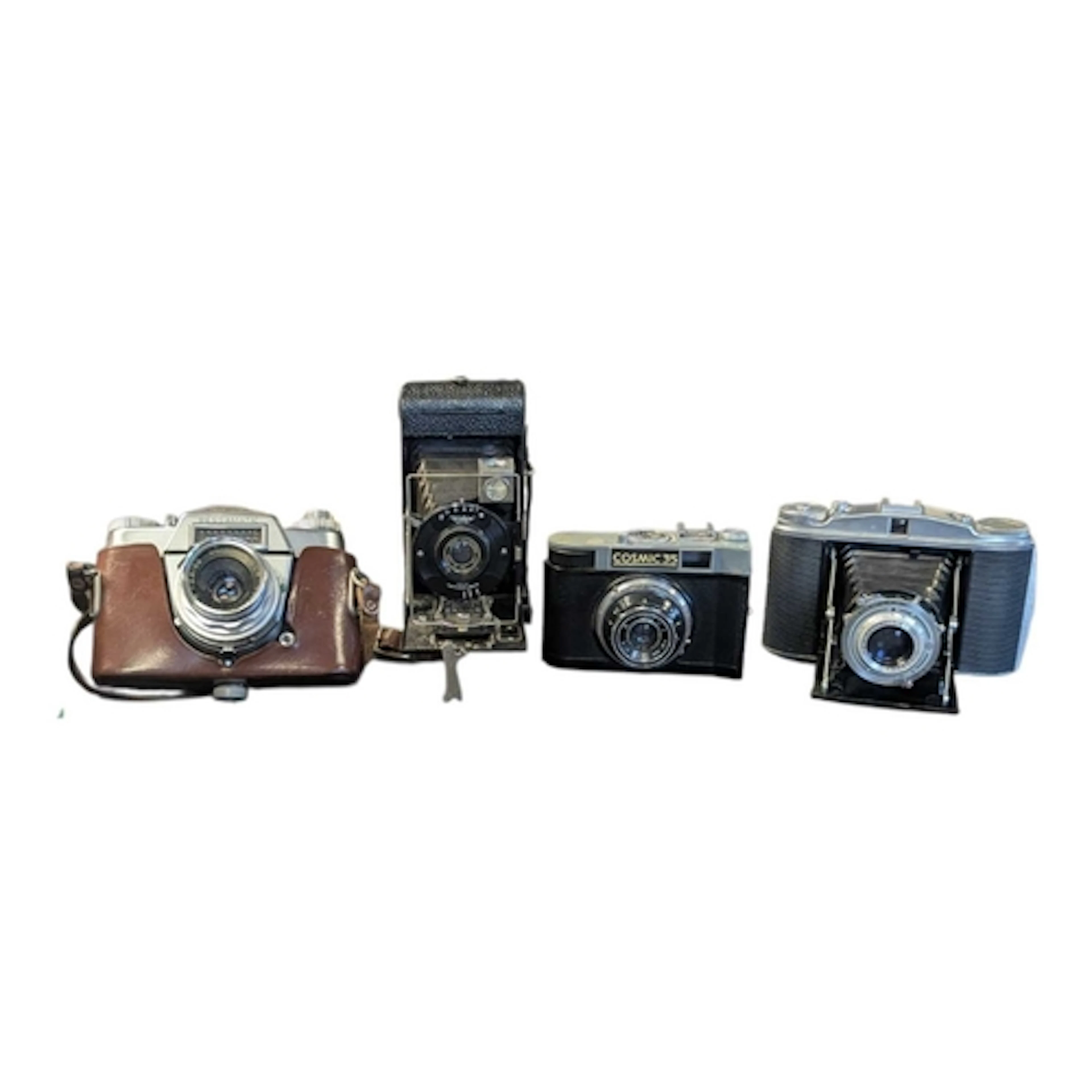 A collection of vintage 20th century cameras and accessories...