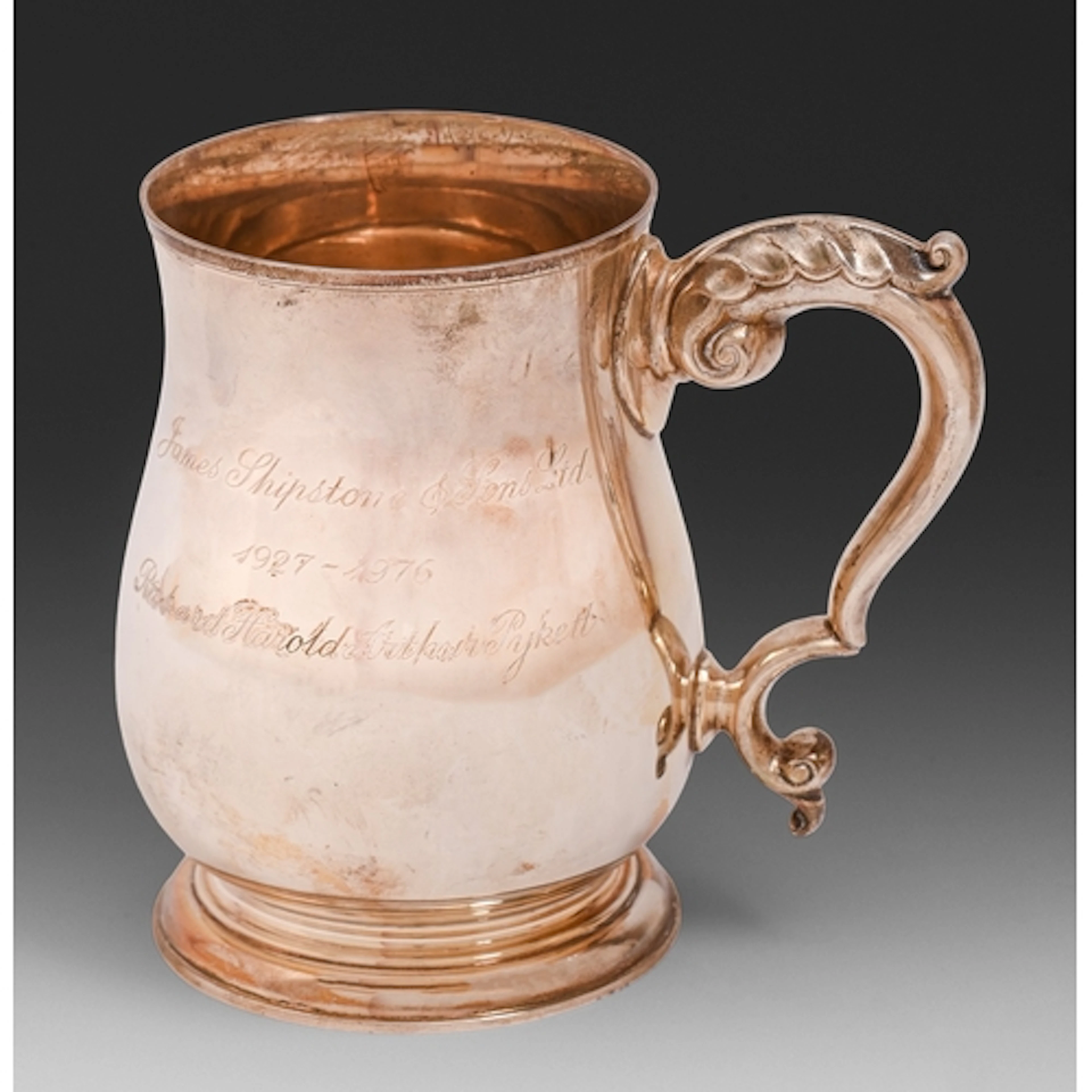 An Elizabeth II silver baluster mug, 12cm h, by J B Chatterl...