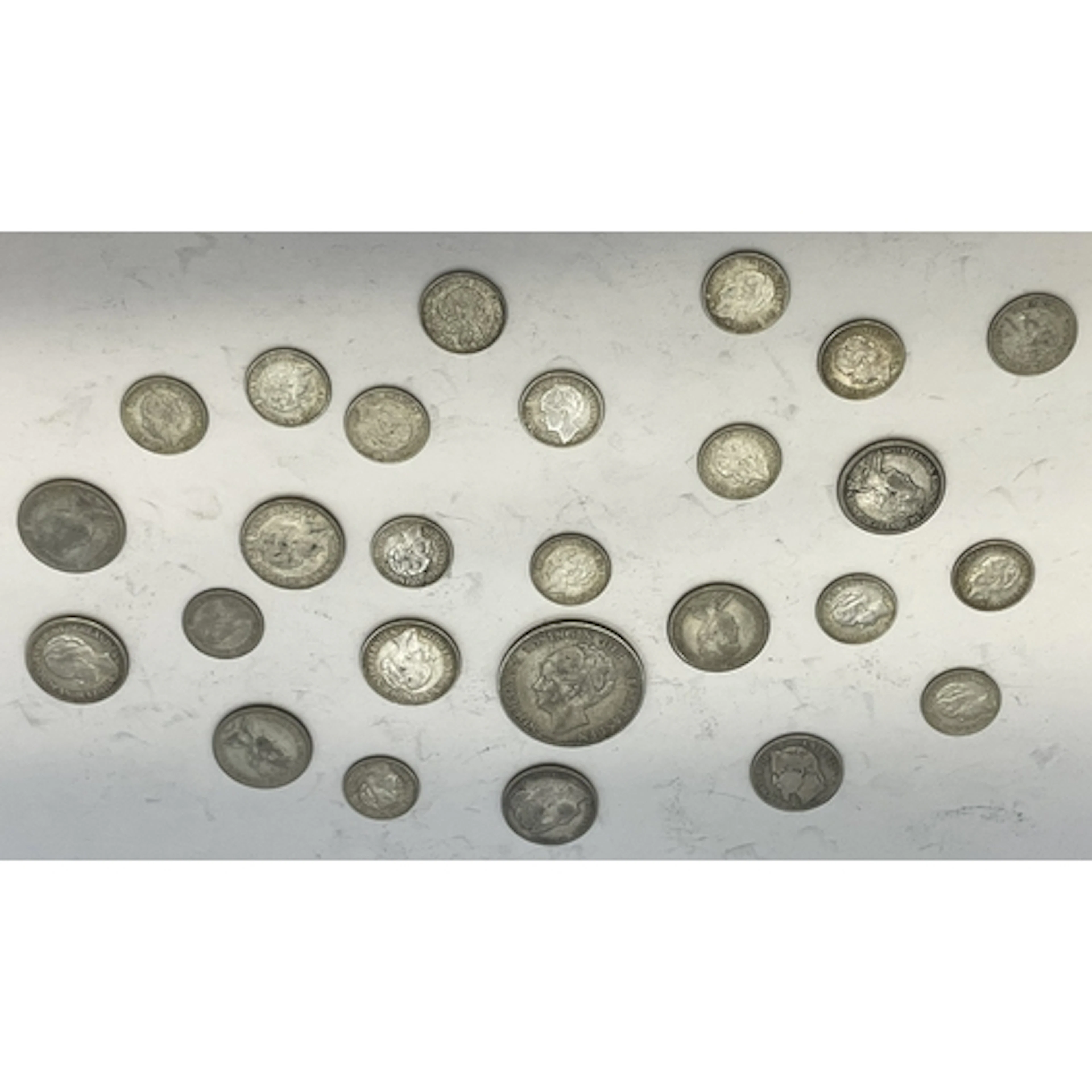 Mixed Silver coins from France and Netherlands. Total weigh...