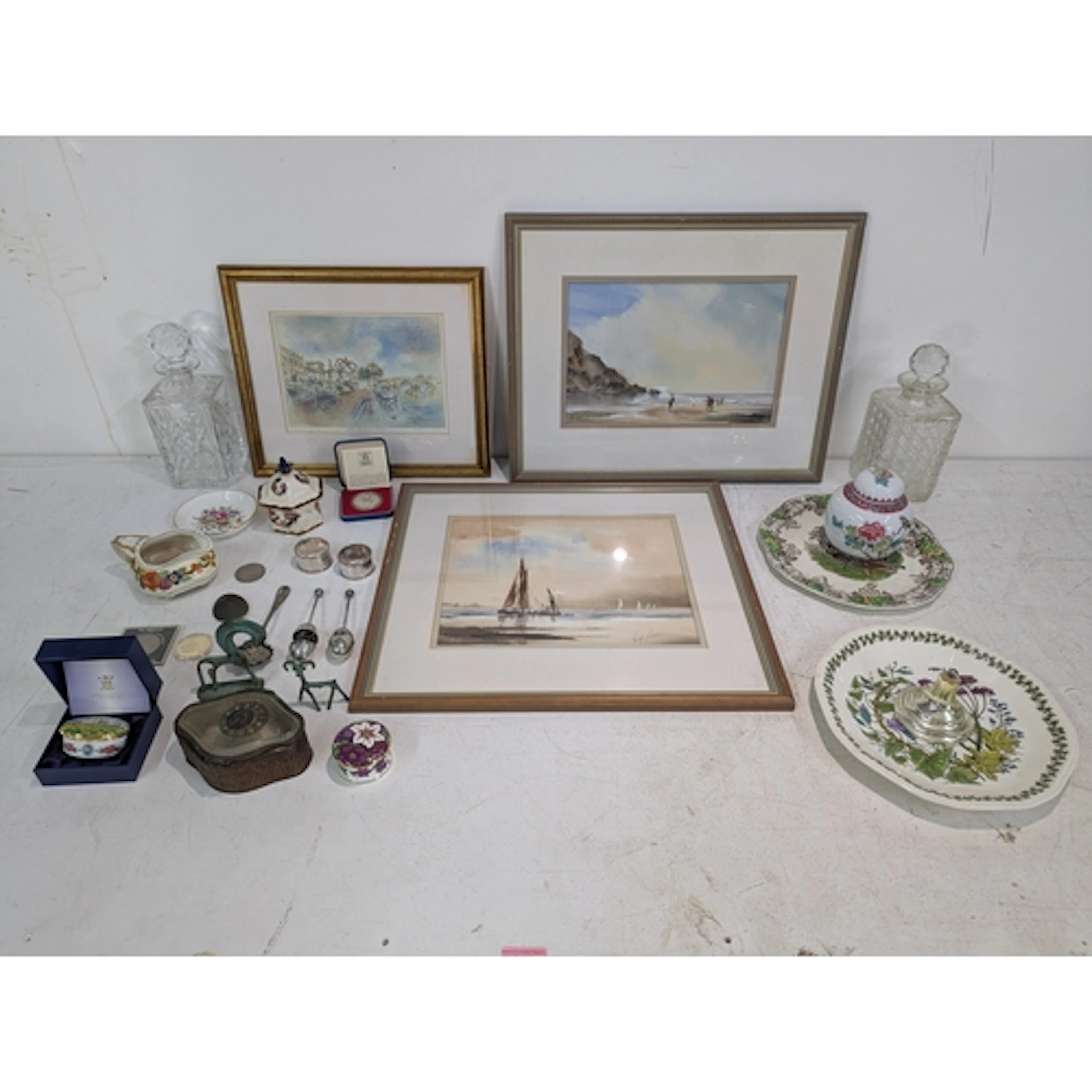 A mixed lot to include pictures depicting seascapes and a ri...