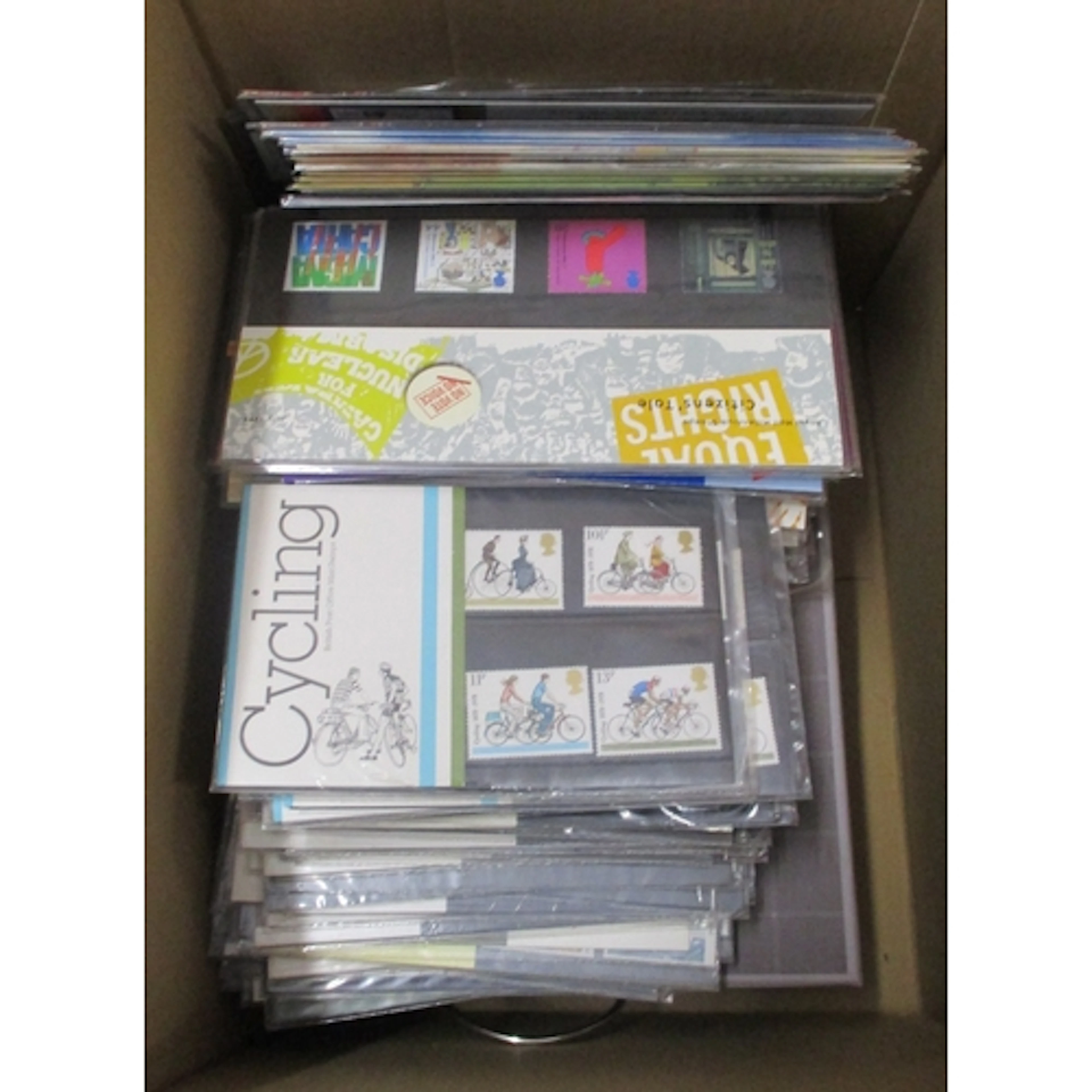 GB decimal loose commem. presentation packs, with and withou...