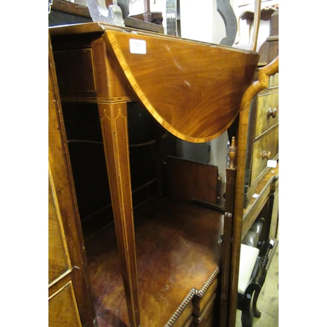 Edwardian mahogany satinwood and boxwood line inlaid oval Pe...