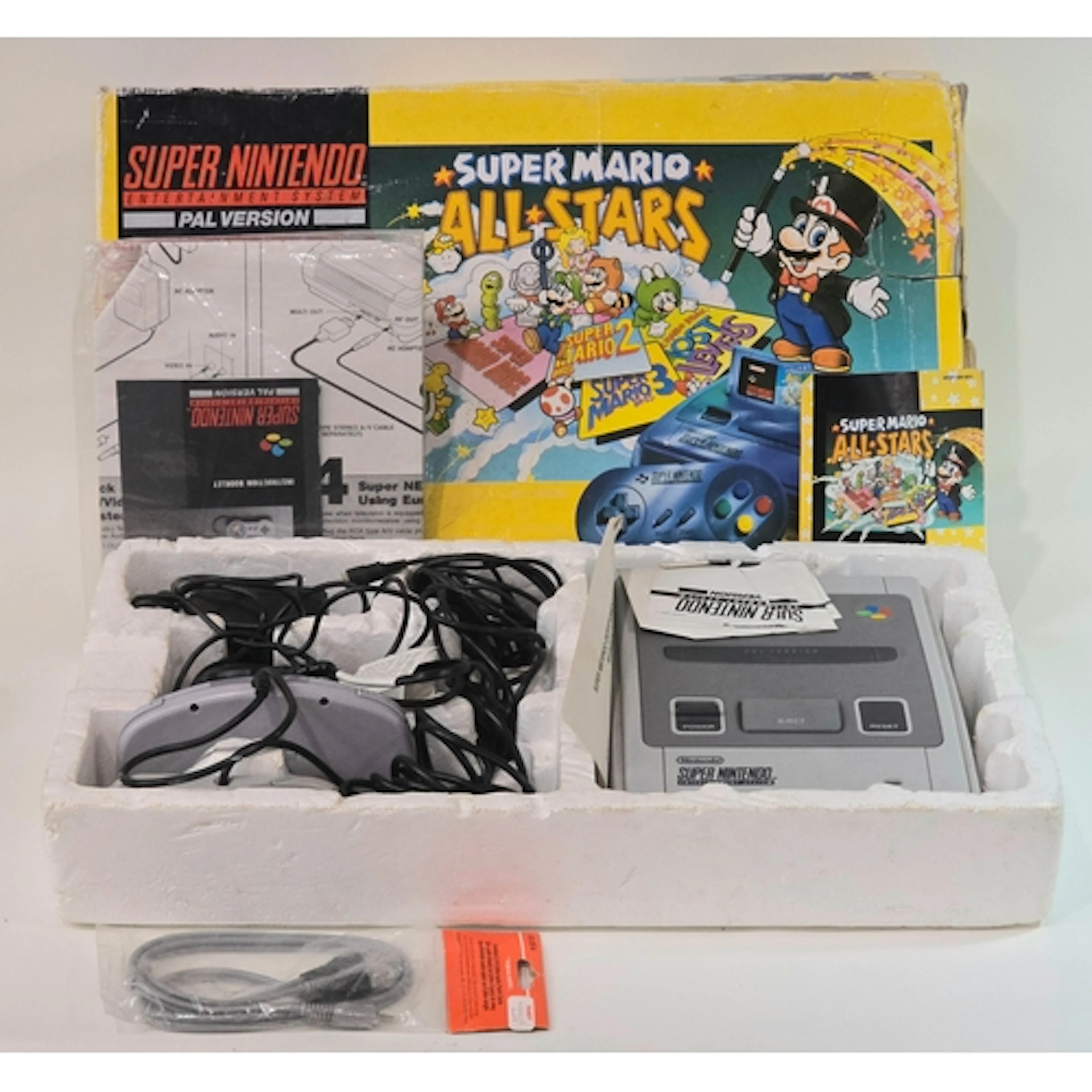 Vintage Super Nintendo Entertainment System (SNES) Super Mar...