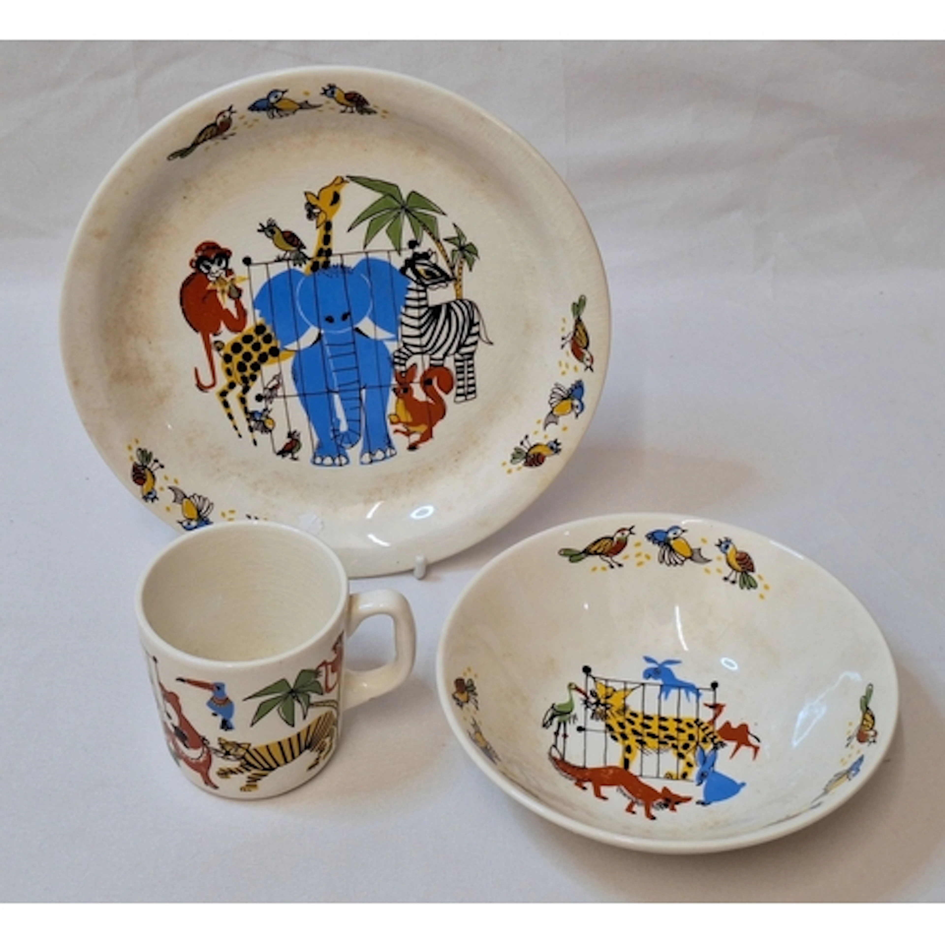 Boxed Stavangerflint Norway Zoo Child's Set incl. plate appr...