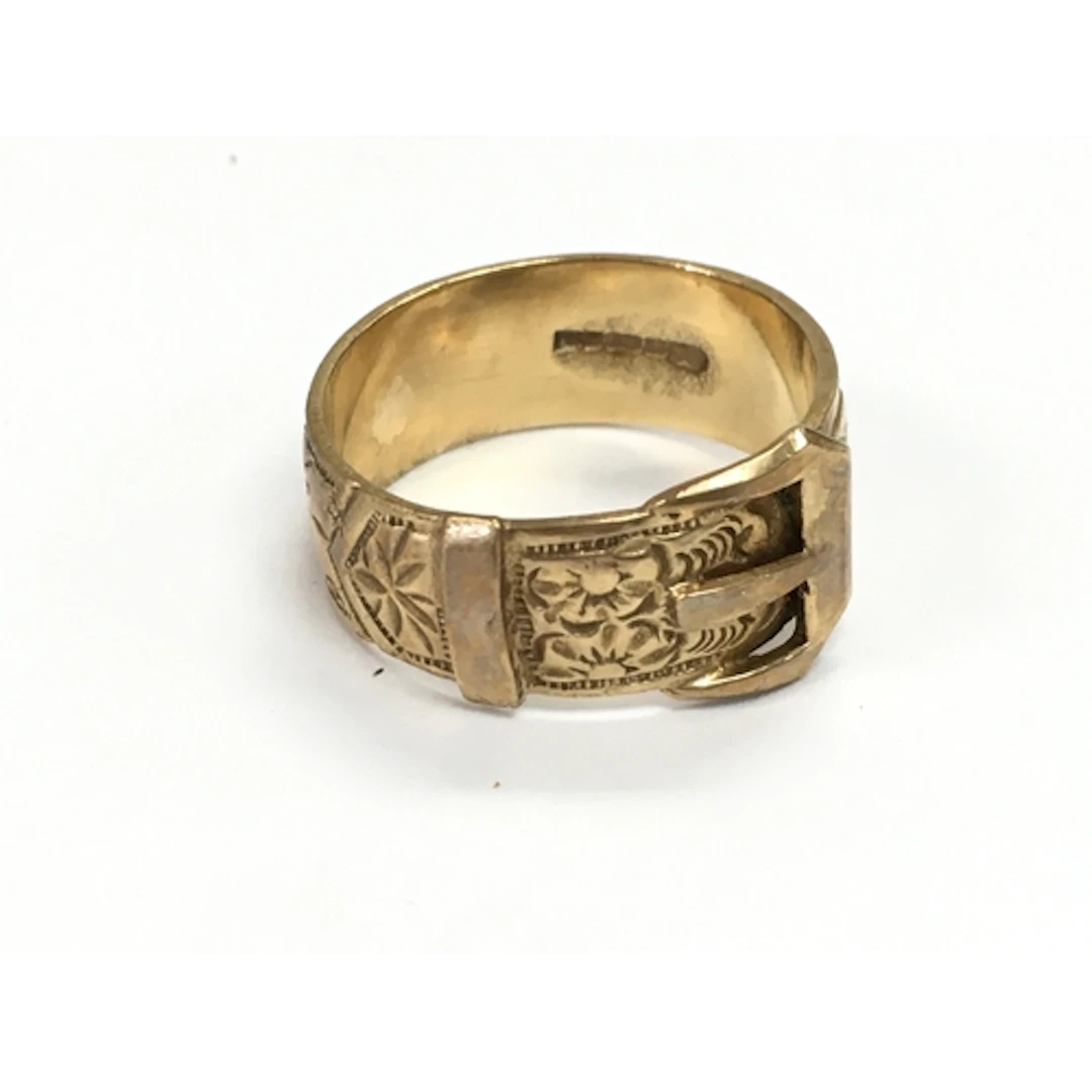 9ct gold buckle ring. Y 1/2 and 8.84g