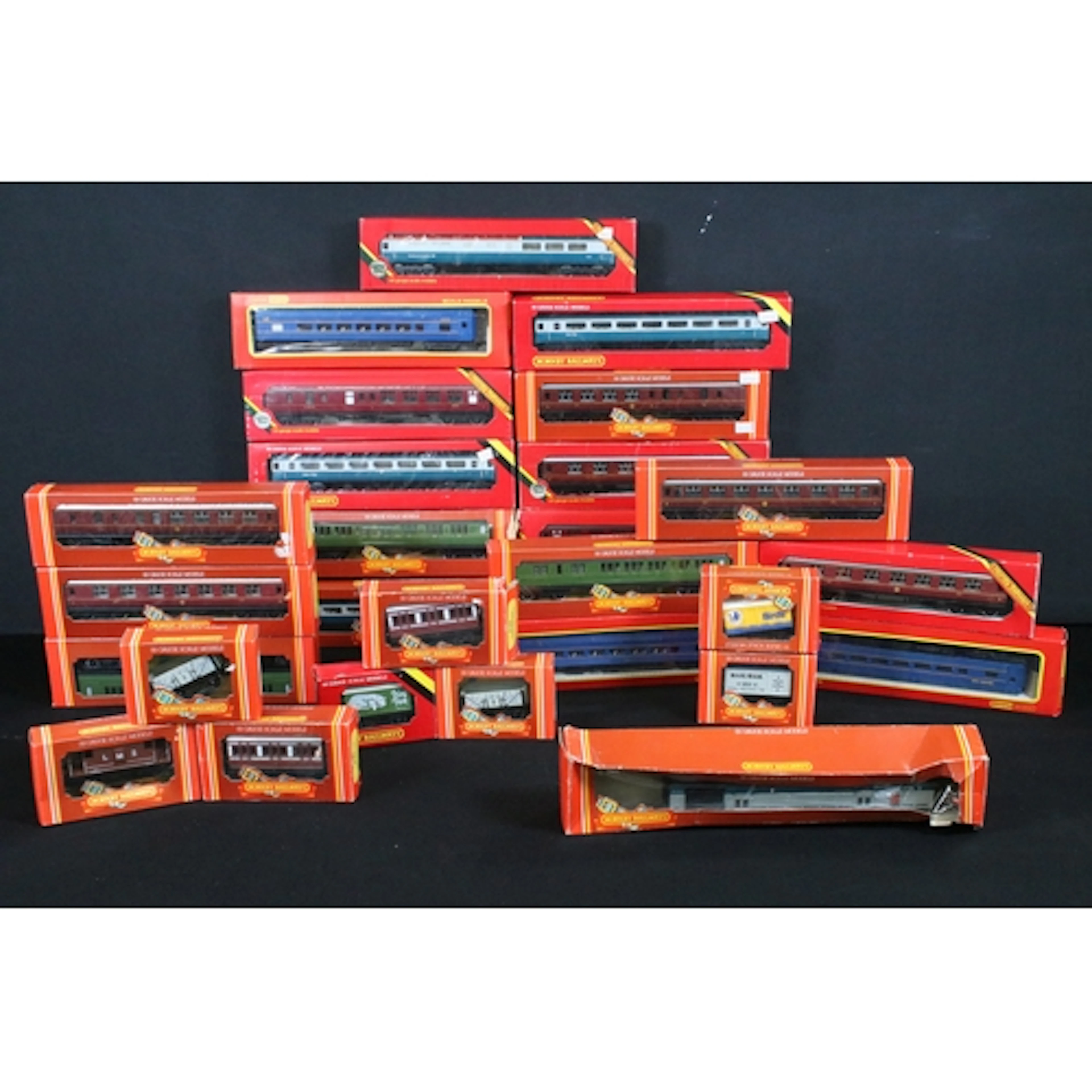 29 Boxed Hornby OO gauge items of rolling stock to include R...
