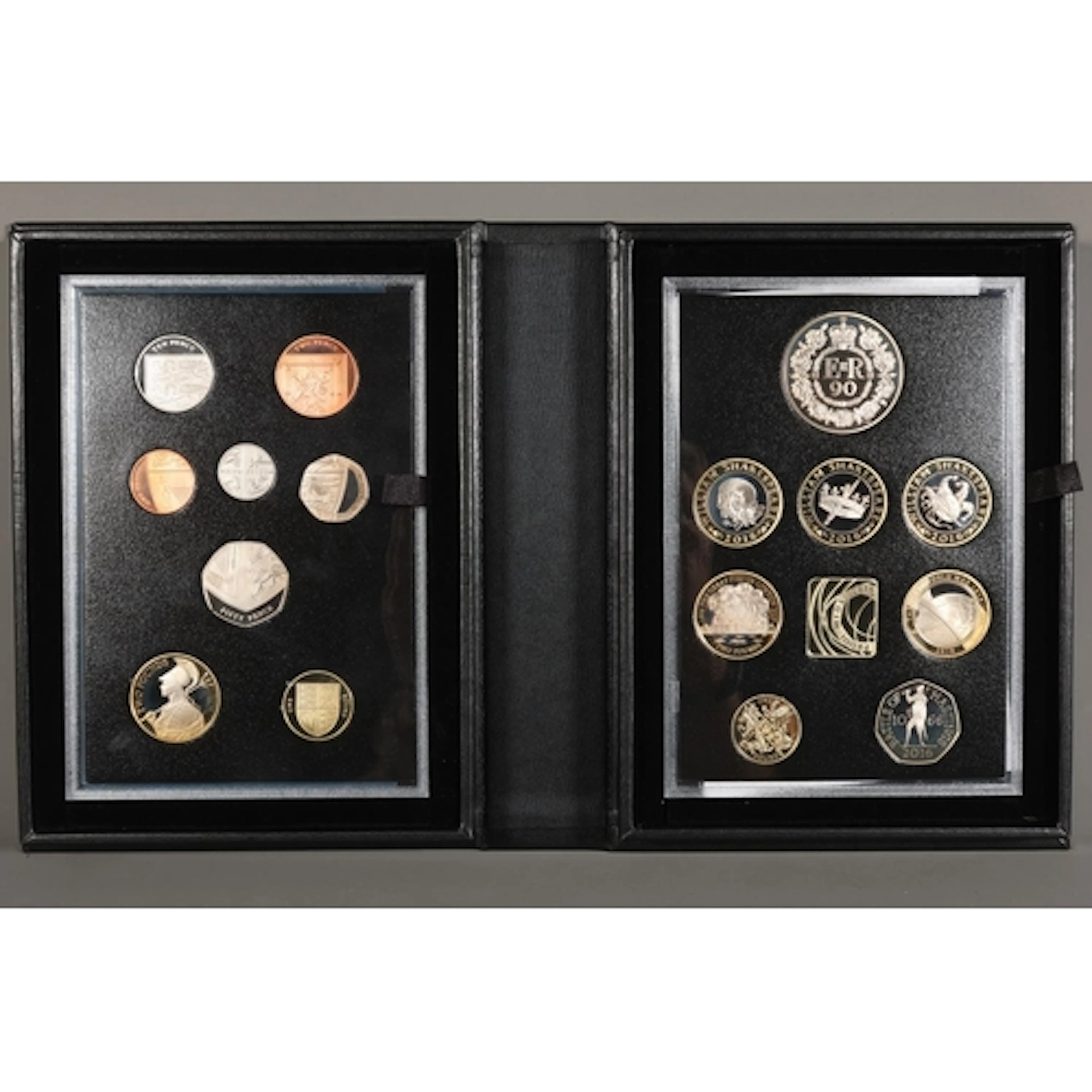 UNITED KINGDOM Queen Elizabeth II (1952-2022) proof coin col...