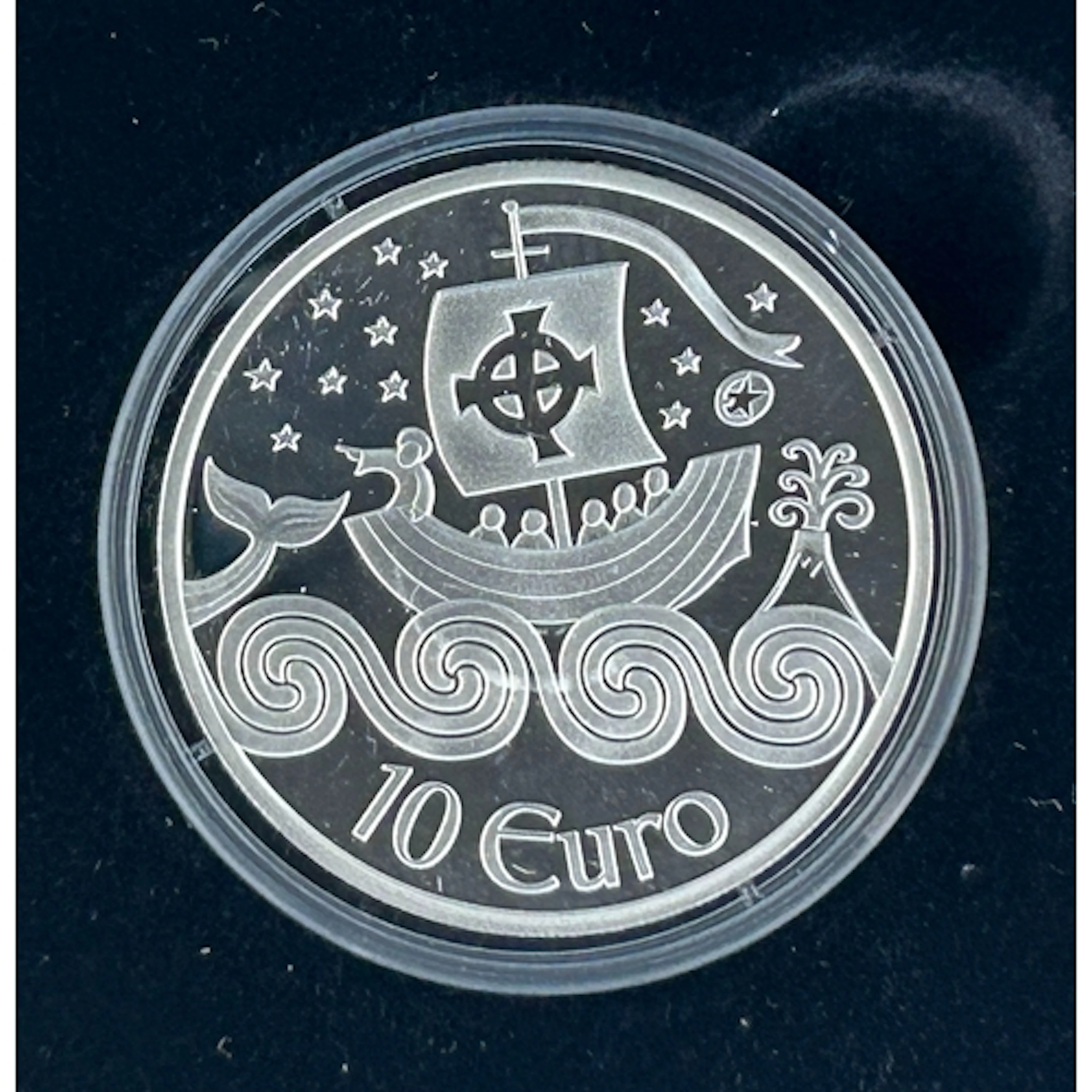 A group of three Irish sterling silver proof €10 coins, comp...