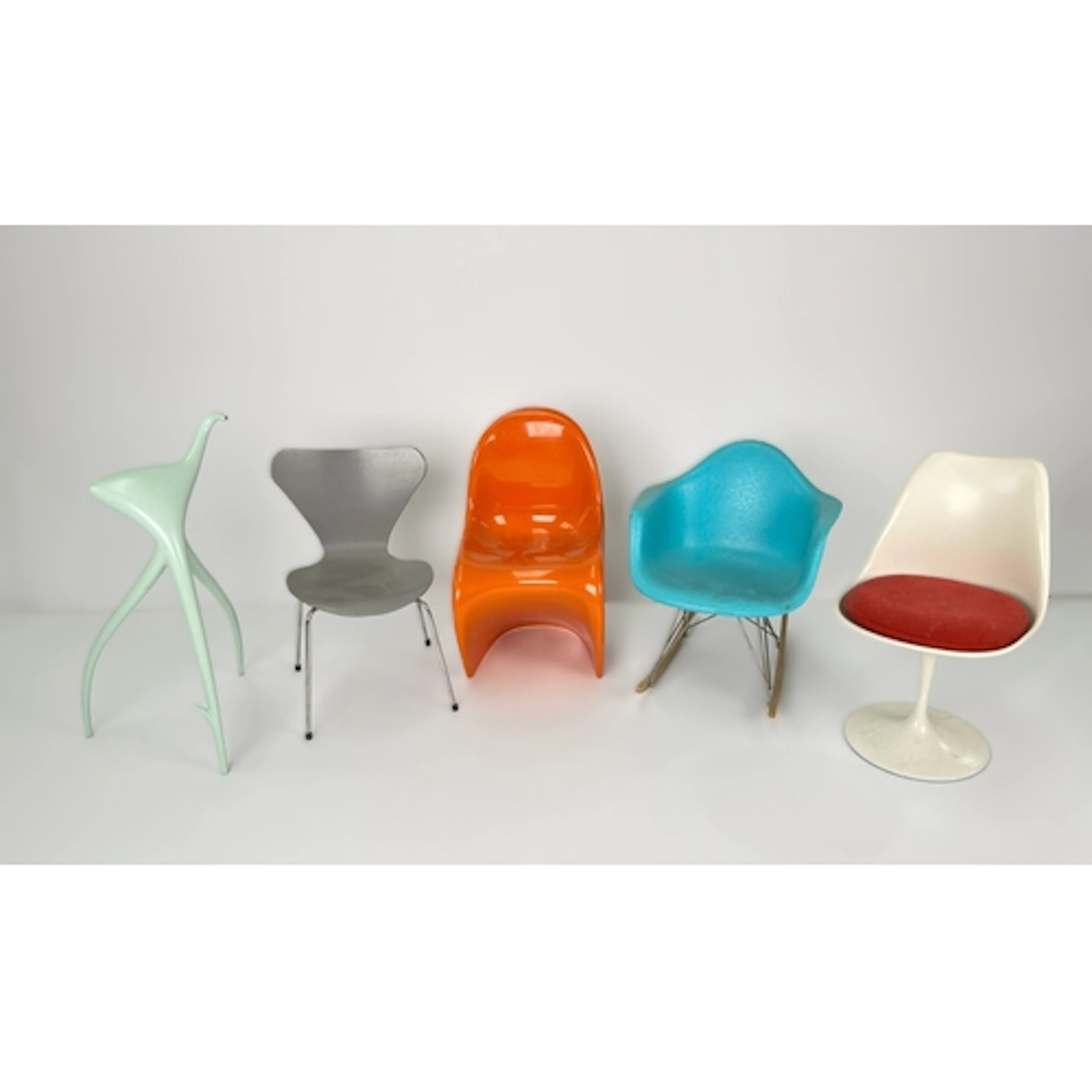 VITRA DESIGN MUSEUM MINIATURES: a replica of the Series 7 ch...