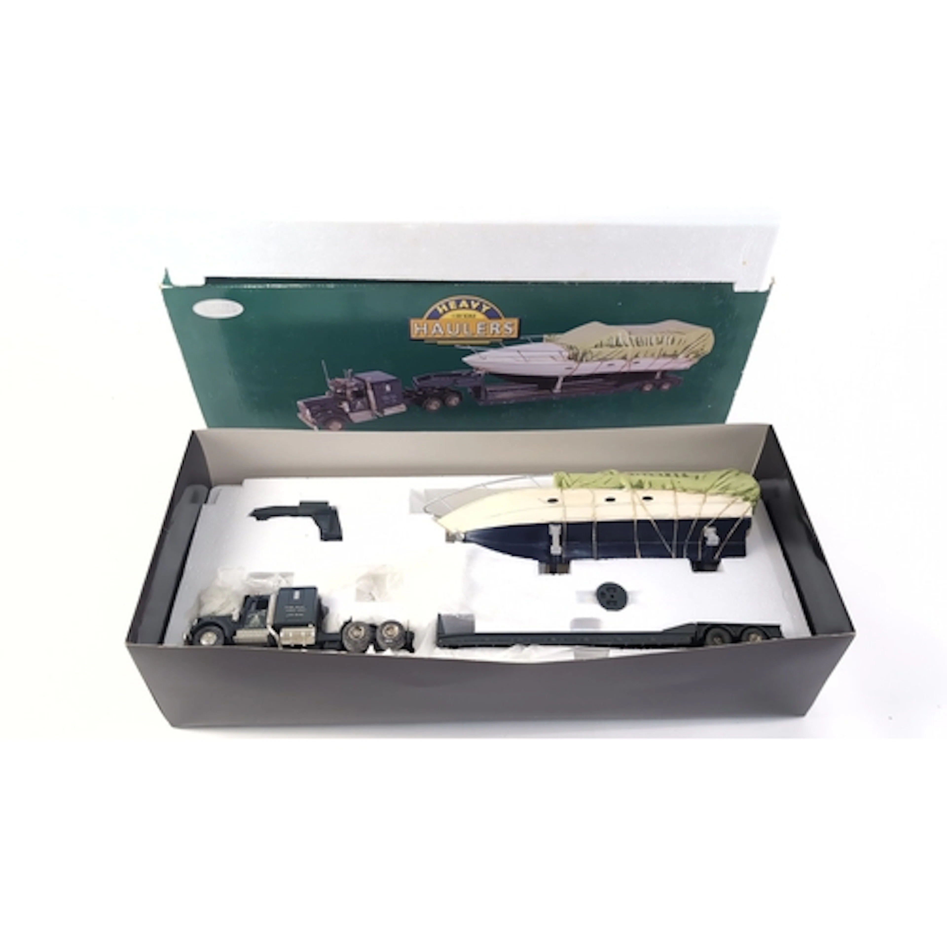 Corgi ‘Heavy Haulers’ 1:50 scale die-cast Kenworth W925 arti...
