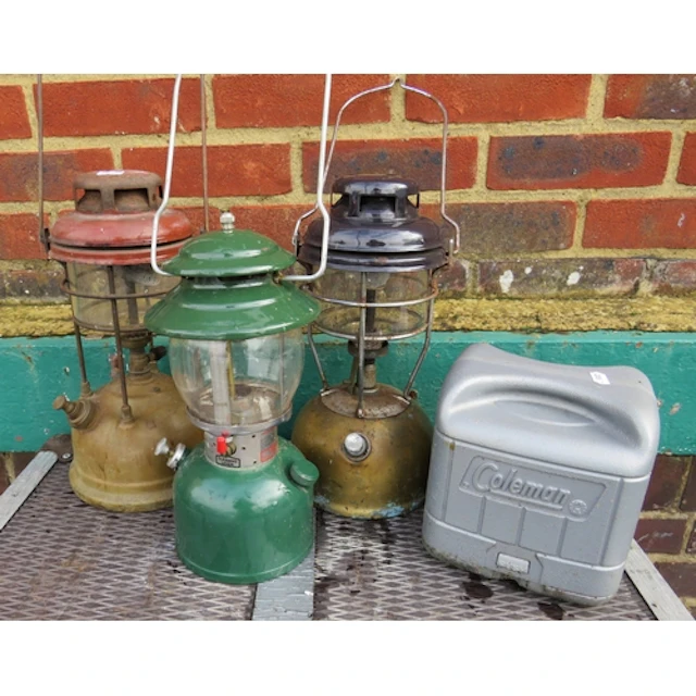 Pair Vintage Tilly Lantern & Coleman camping stove (4)