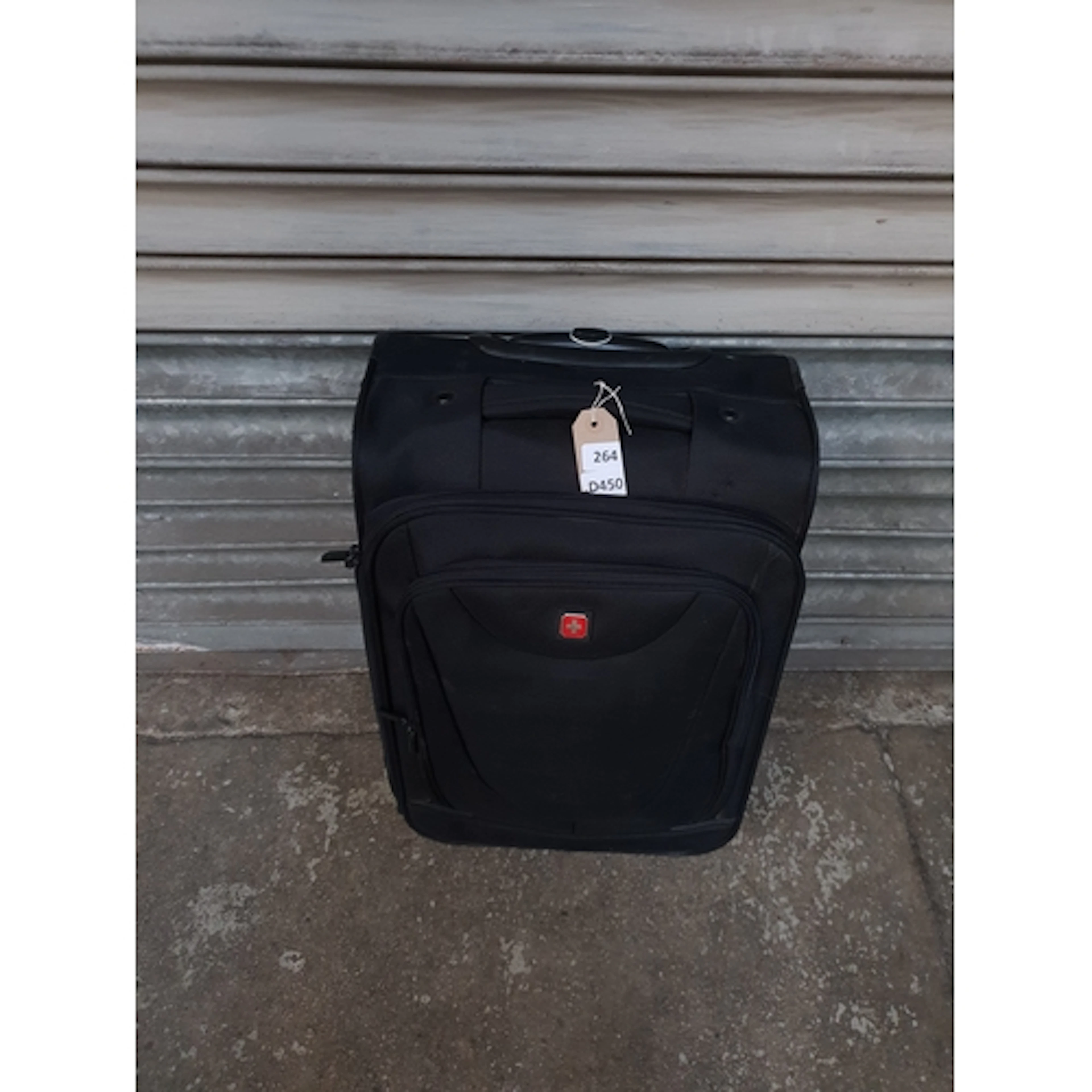 ONE SWISSBRAND SUITCASE Note: cases and bags are empty