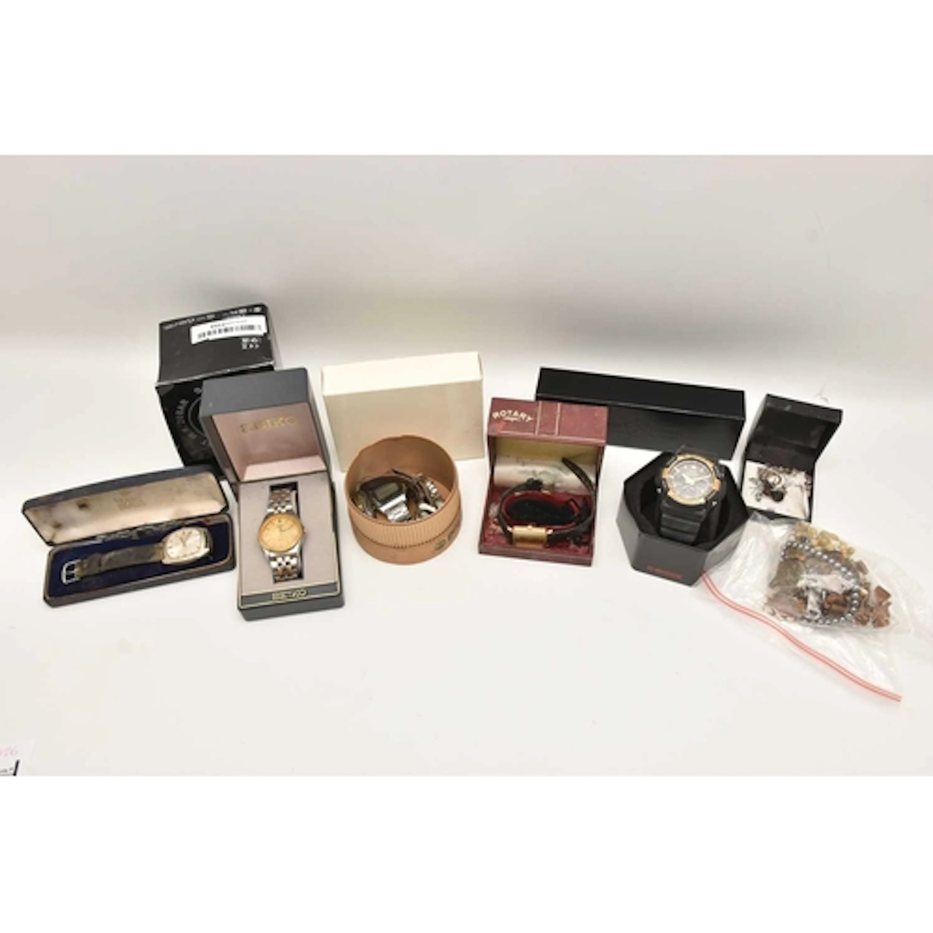 AN ASSORTMENT OF WRISTWATCHES, to include a hand wound movem...