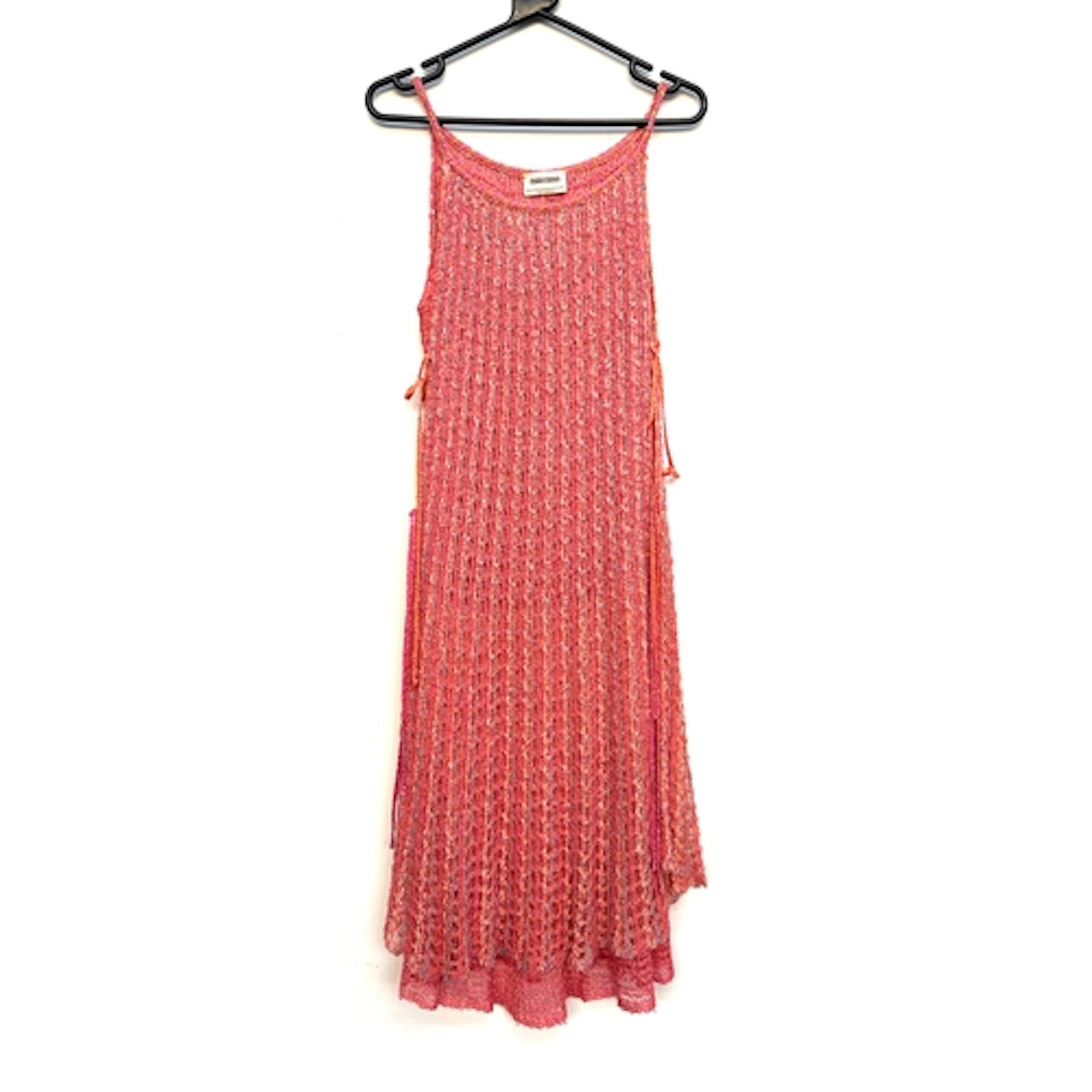 A 1970s Mary Farrin knitted pink and orange dress, approx. s...