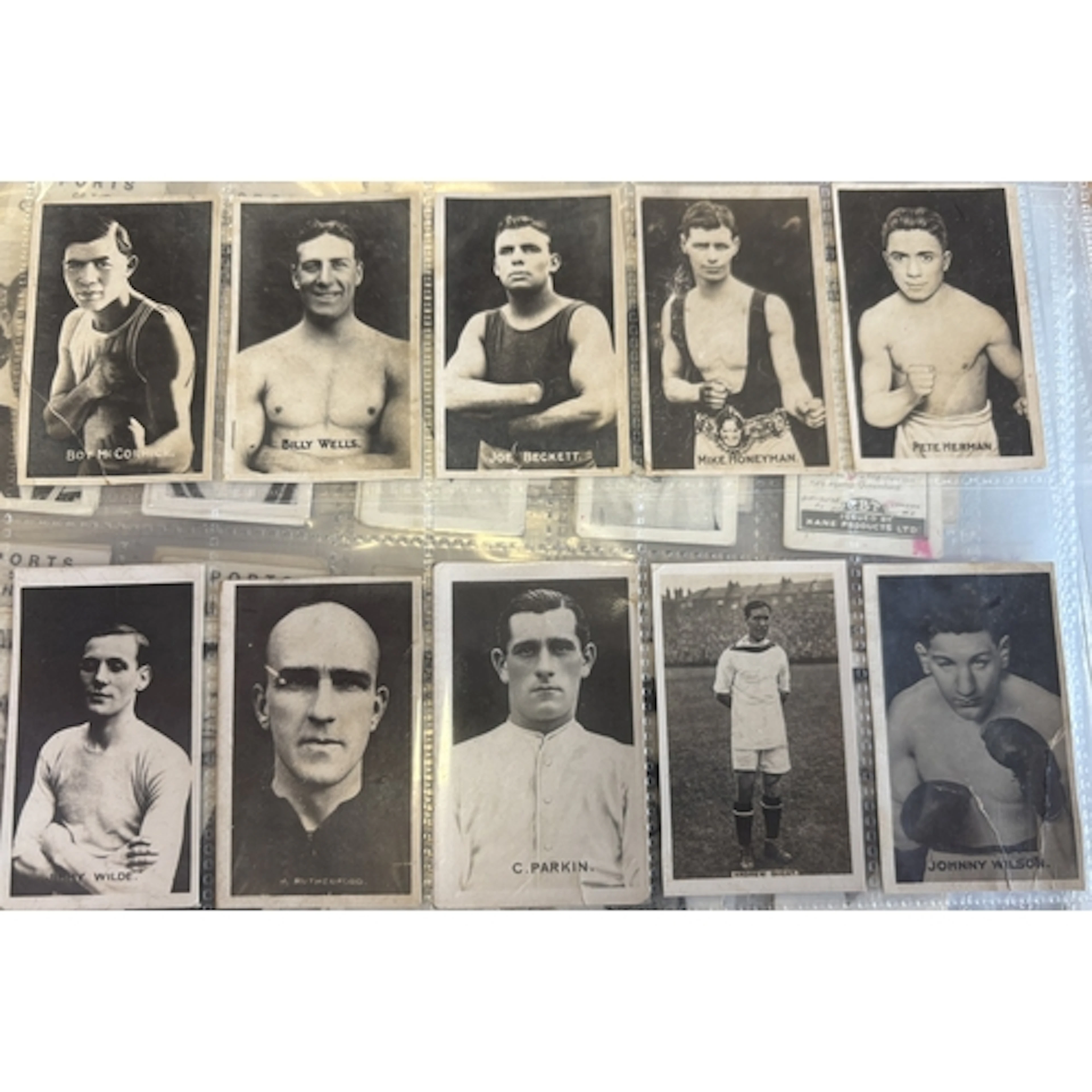 Coln of part and full sets in plastic sheets and loose, incl...