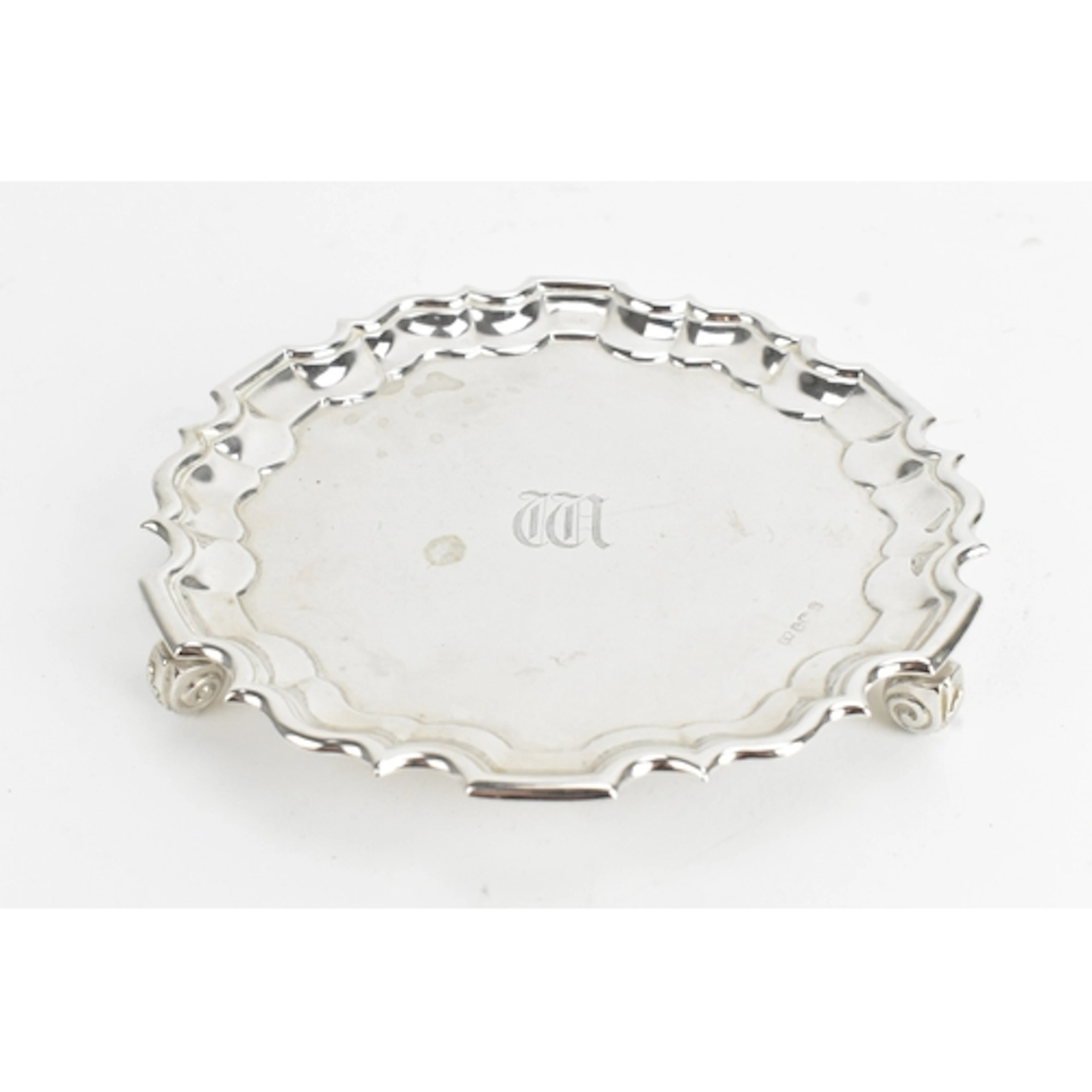 An Edwardian silver card tray, by Lee & Wigfull (Henry Wigfu...