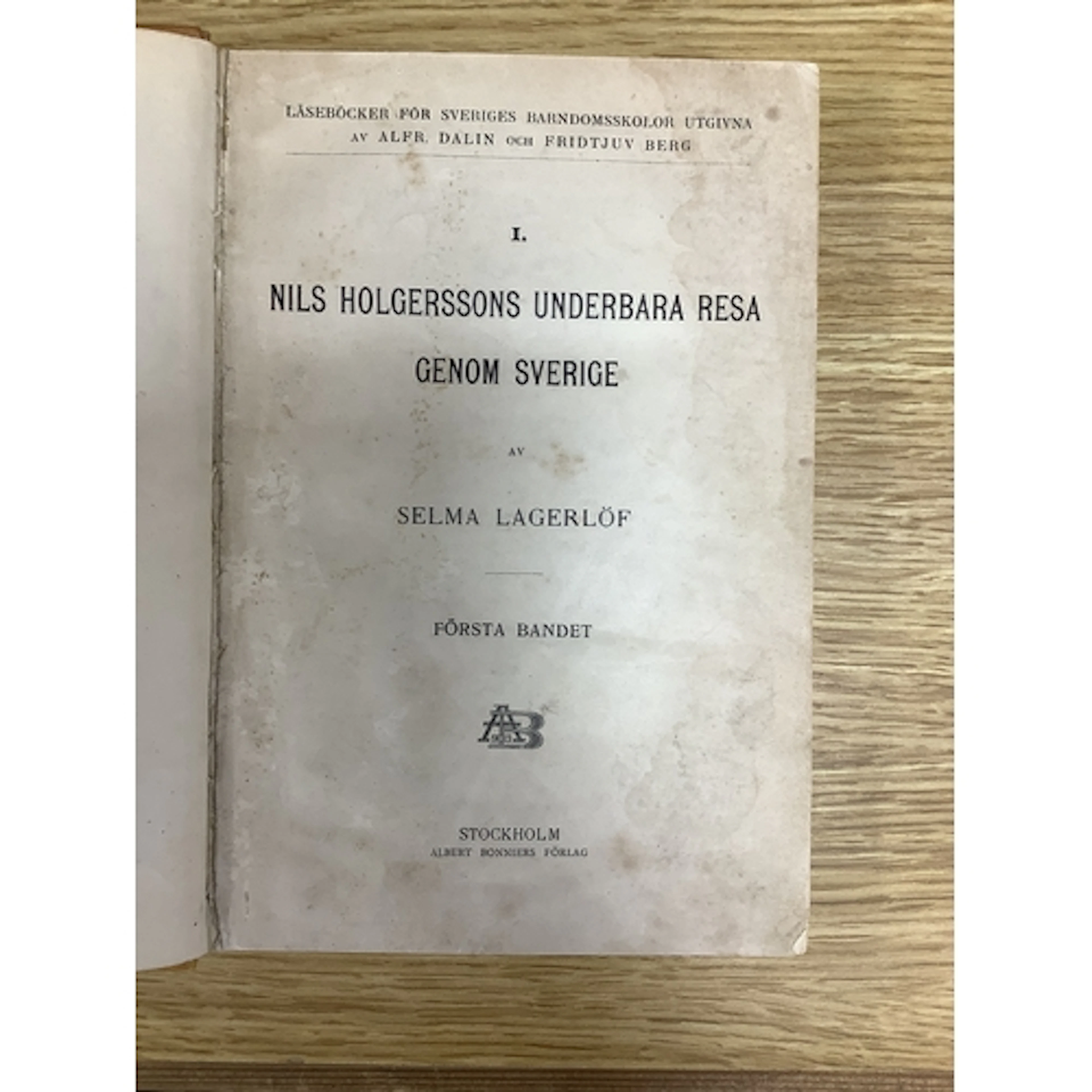 Lagerlöf, Selma. Nils Holgerssons underbara resa genom Sveri...