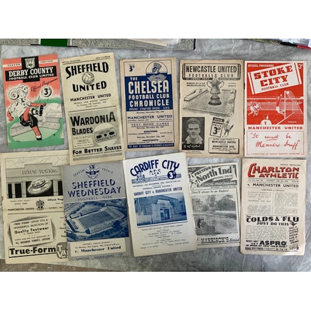 Manchester United Away Football Programmes: Includes 47/48 C...