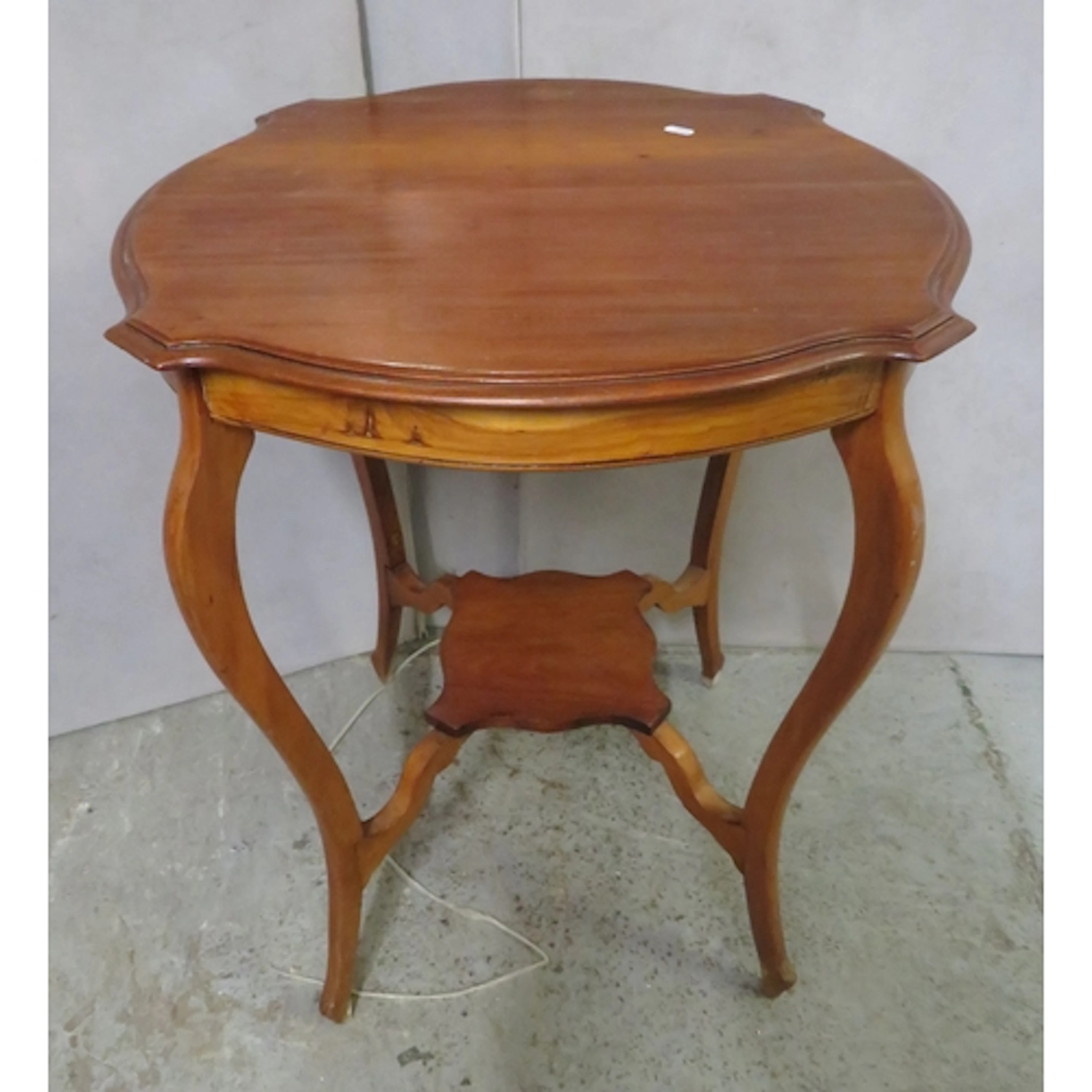 Antique Edwardian Mahogany 2 Tier Occasional Centre Table w...