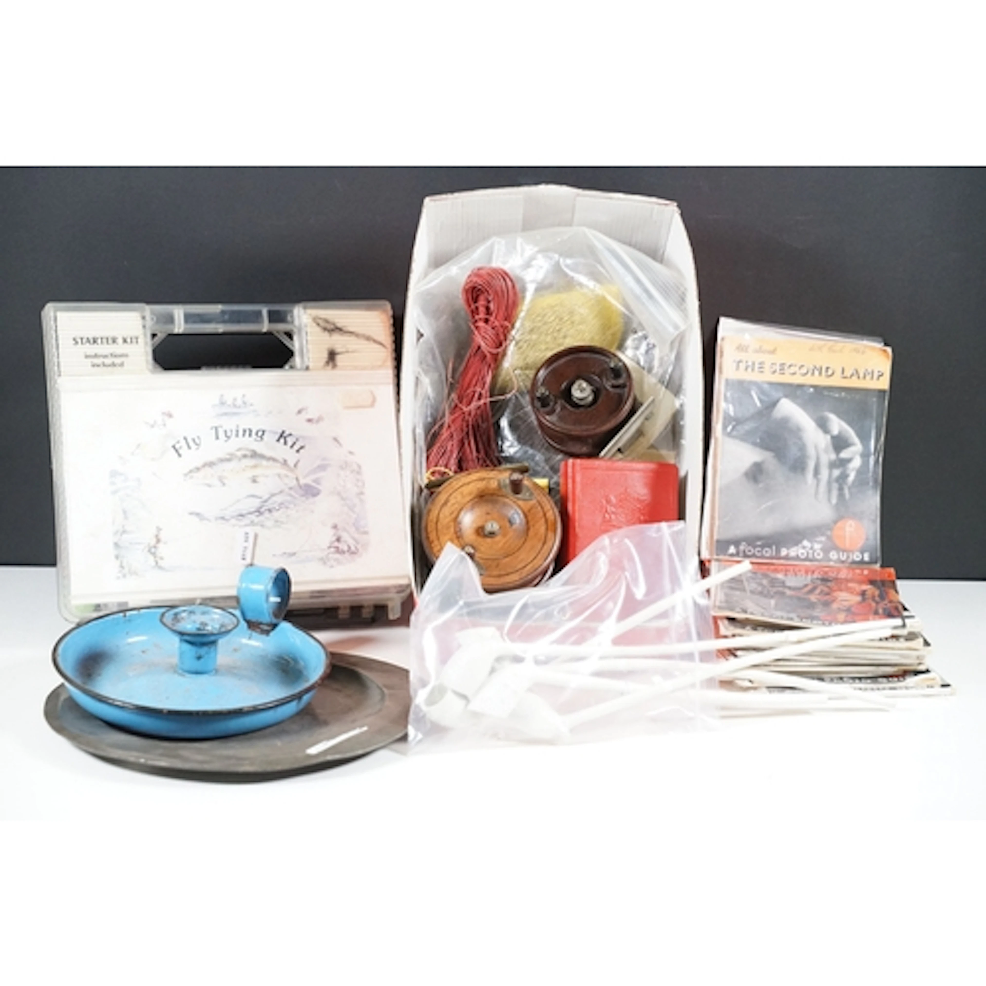 Group of late 20th century collectables to include vintage f...
