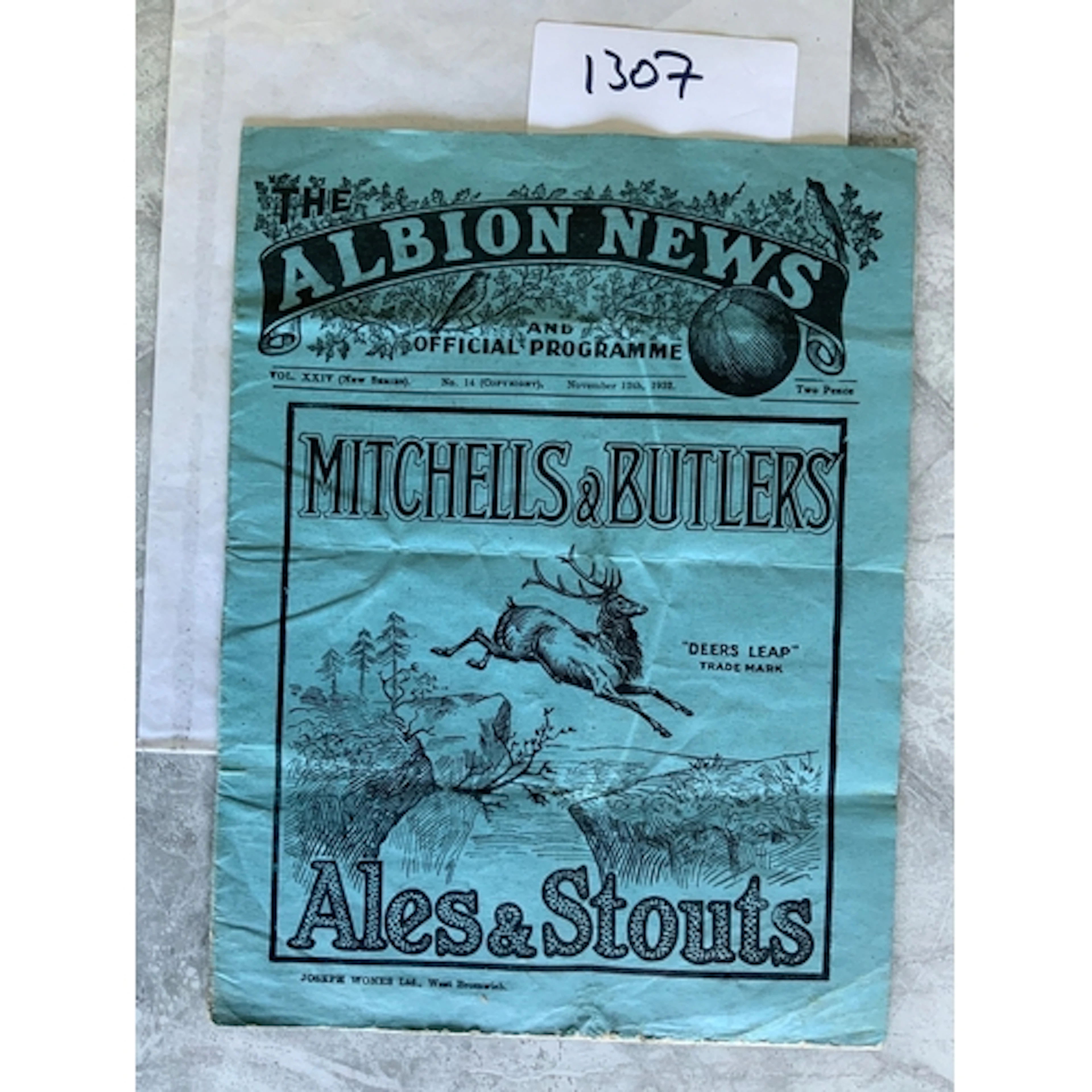 1932 - 1933 West Brom v Chelsea Football Programme: Division...