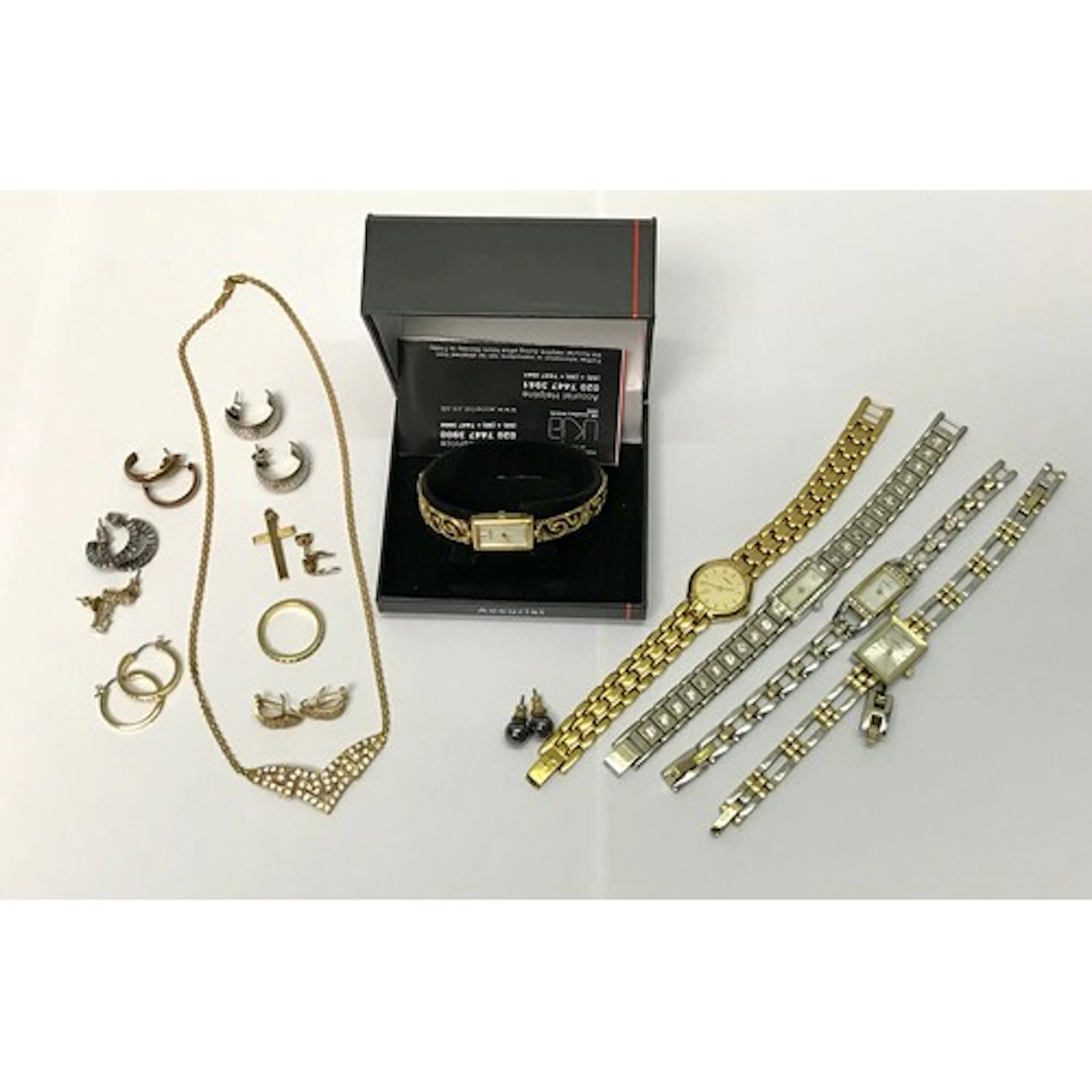 A Tissot ladies gold plated quartz bracelet watch, 22mm acro...