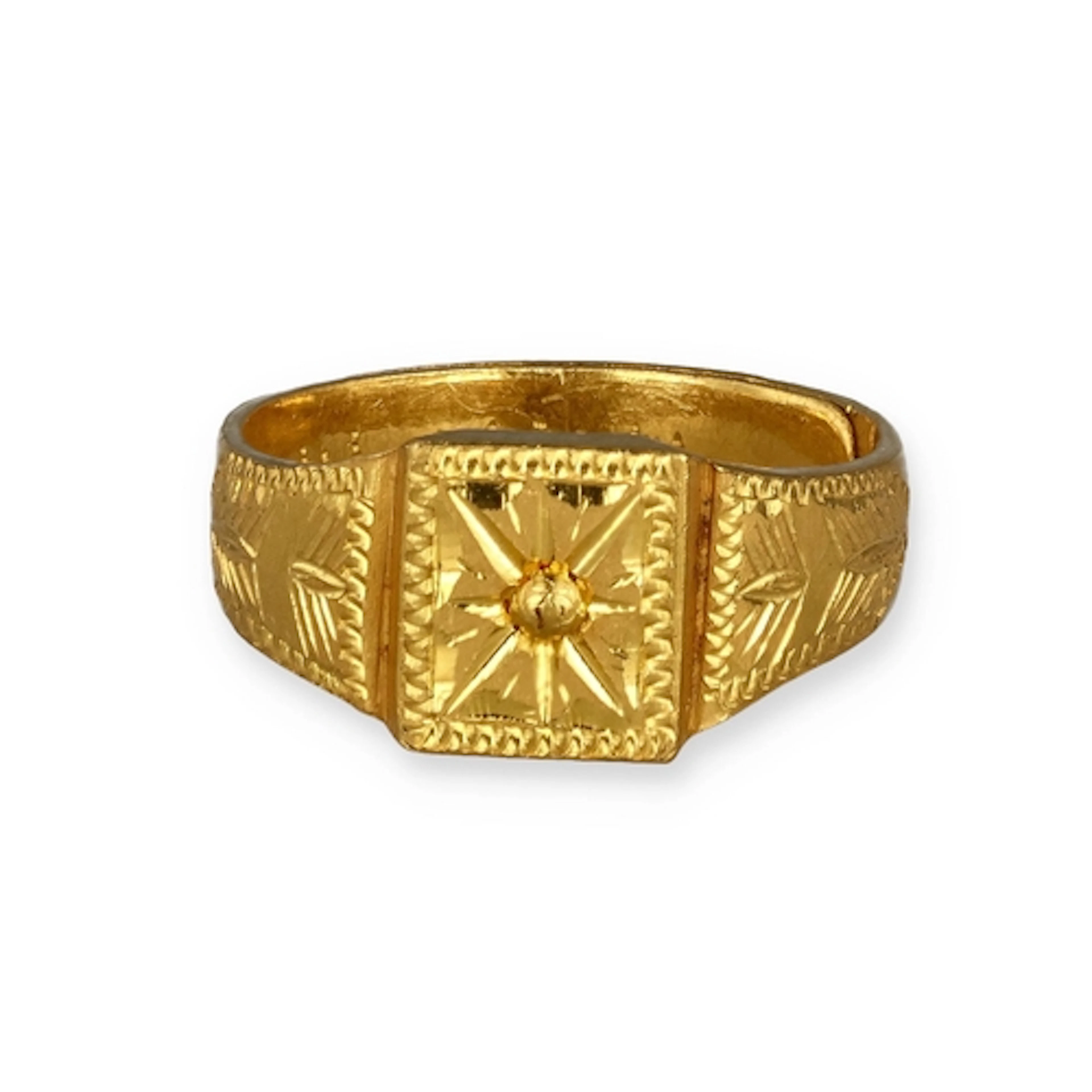A CHINESE GOLD SIGNET RING, WITH STAR AND BEAD FILLED CARTOU...