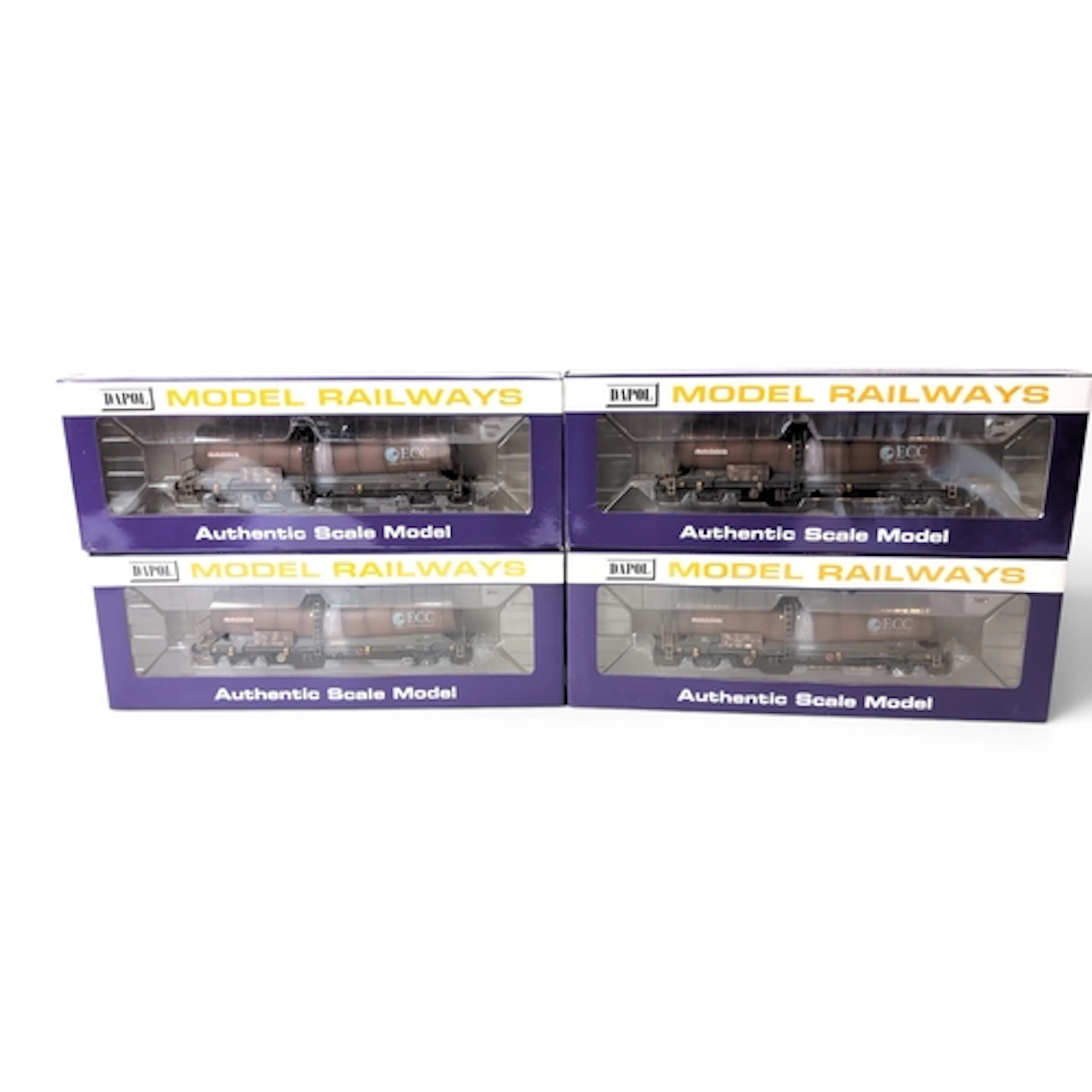 4 x Dapol Model Railways OO gauge ‘Silver Bullet’ china clay...