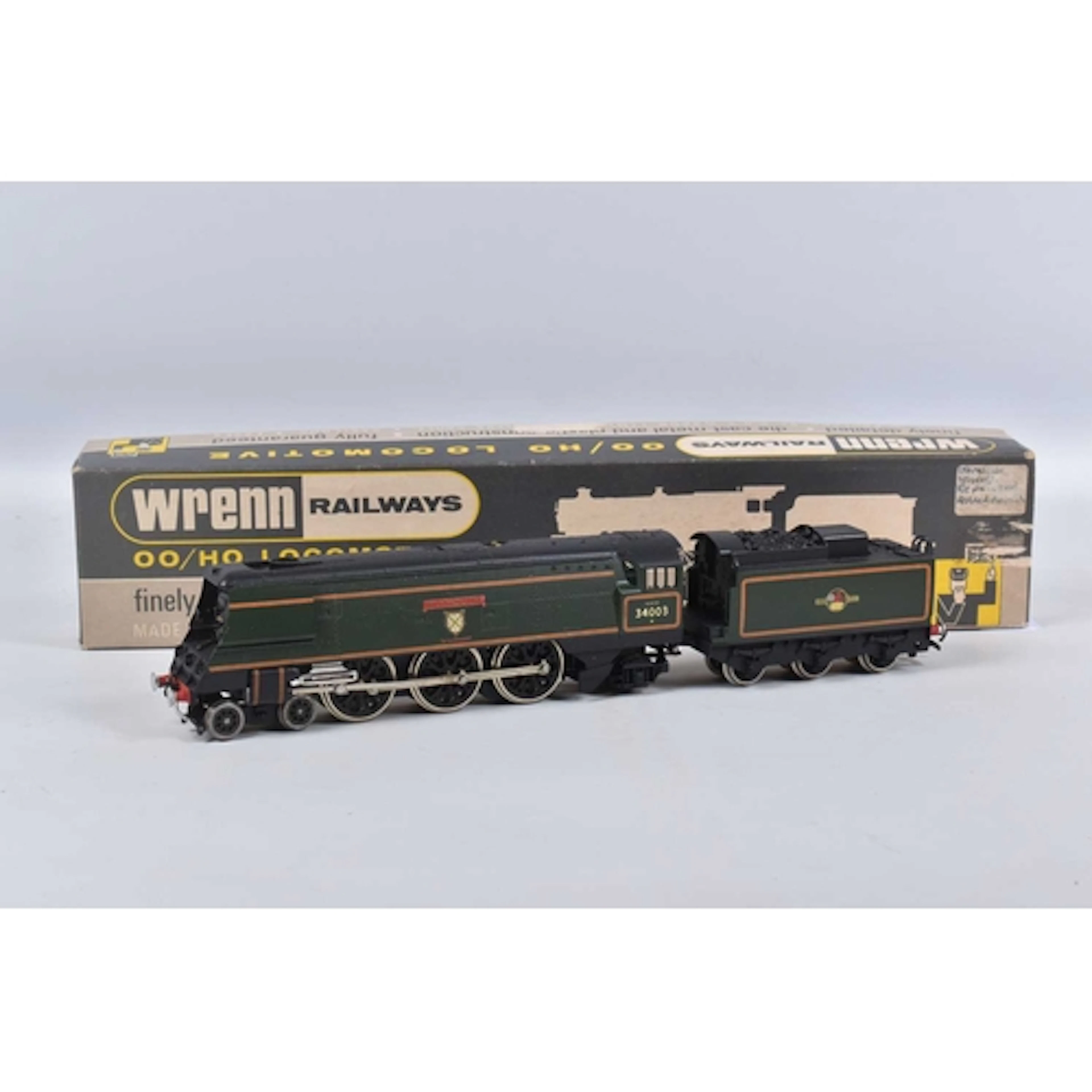 A BOXED WRENN RAILWAYS OO GAUGE STREAMLINED BULLIED PACIFIC ...