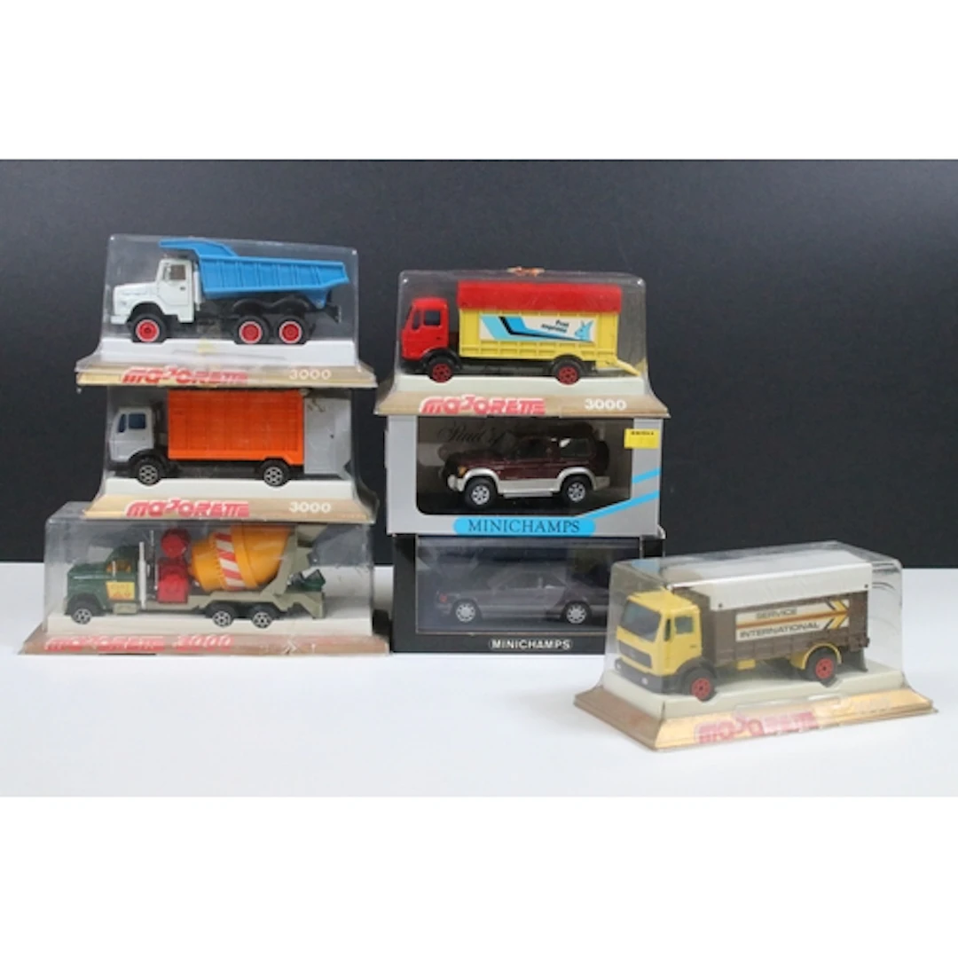 Seven boxed diecast models to include 5 x Majorette 3000 (al...