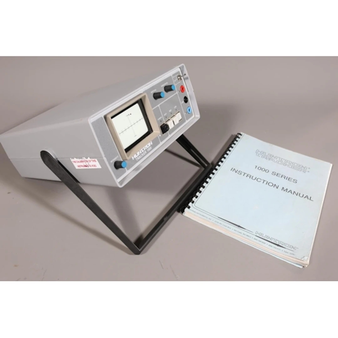 Huntron Tracker 1000 electrical circuit fault locator with I...