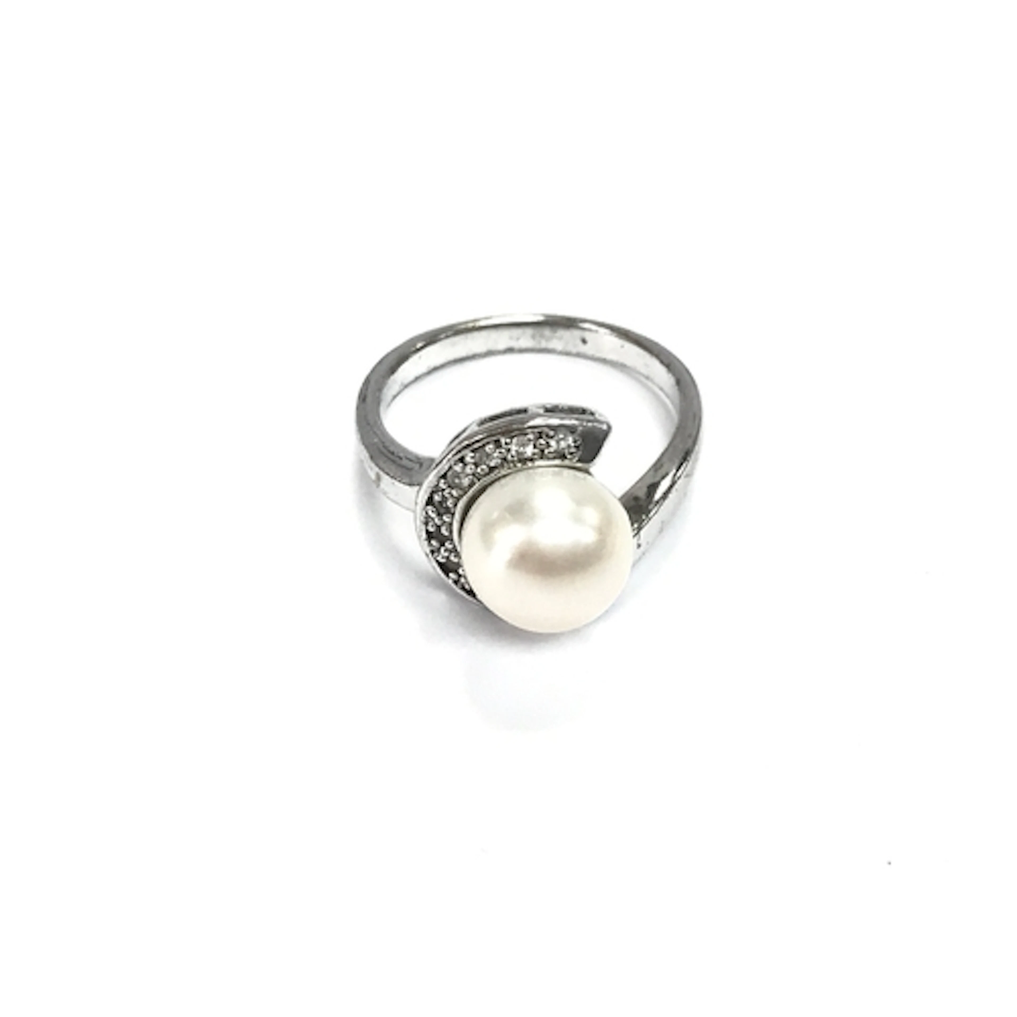 Silver ring with cultured Pearl and topaz. NO RESERVE