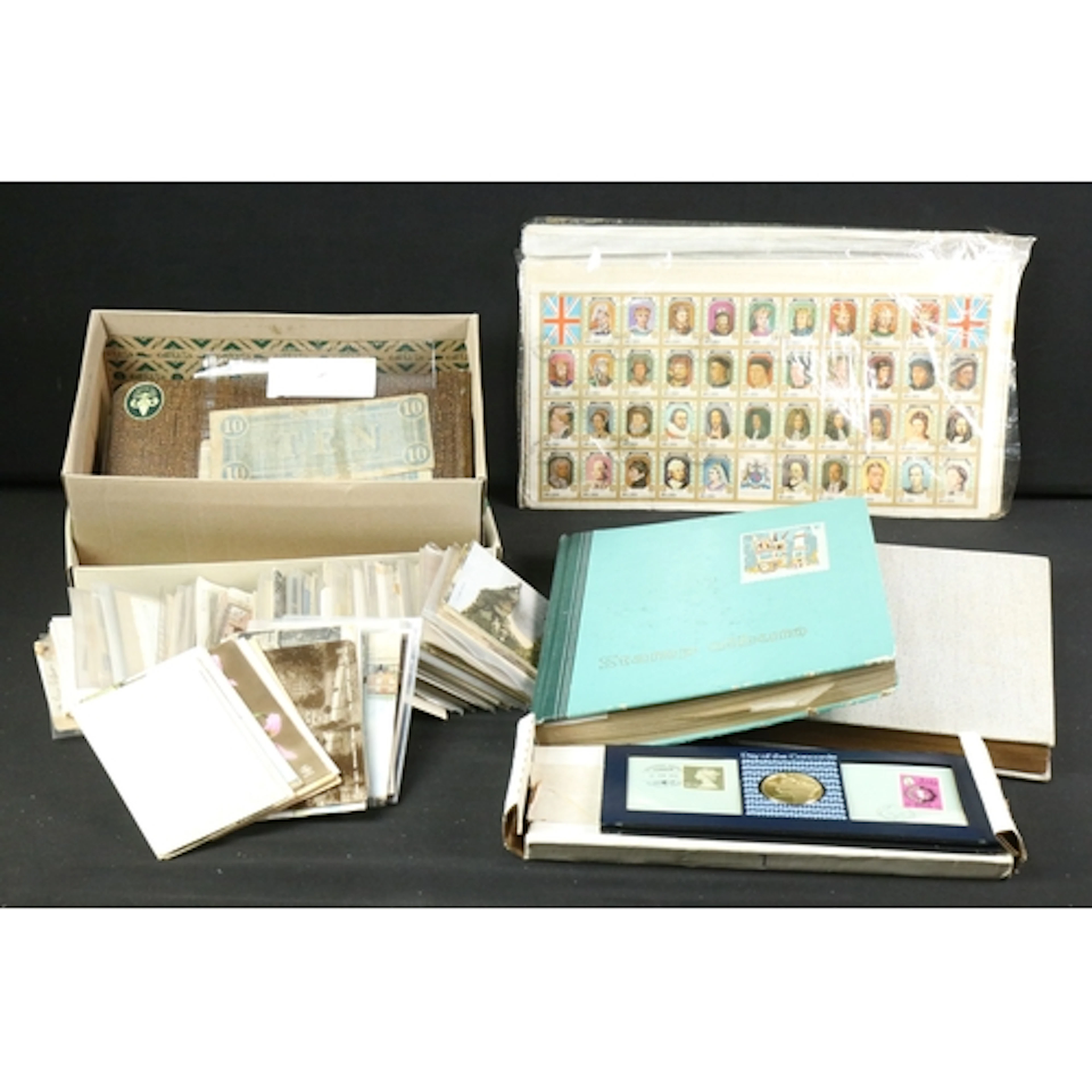 Collection of mixed ephemera to include a quantity of 19th c...