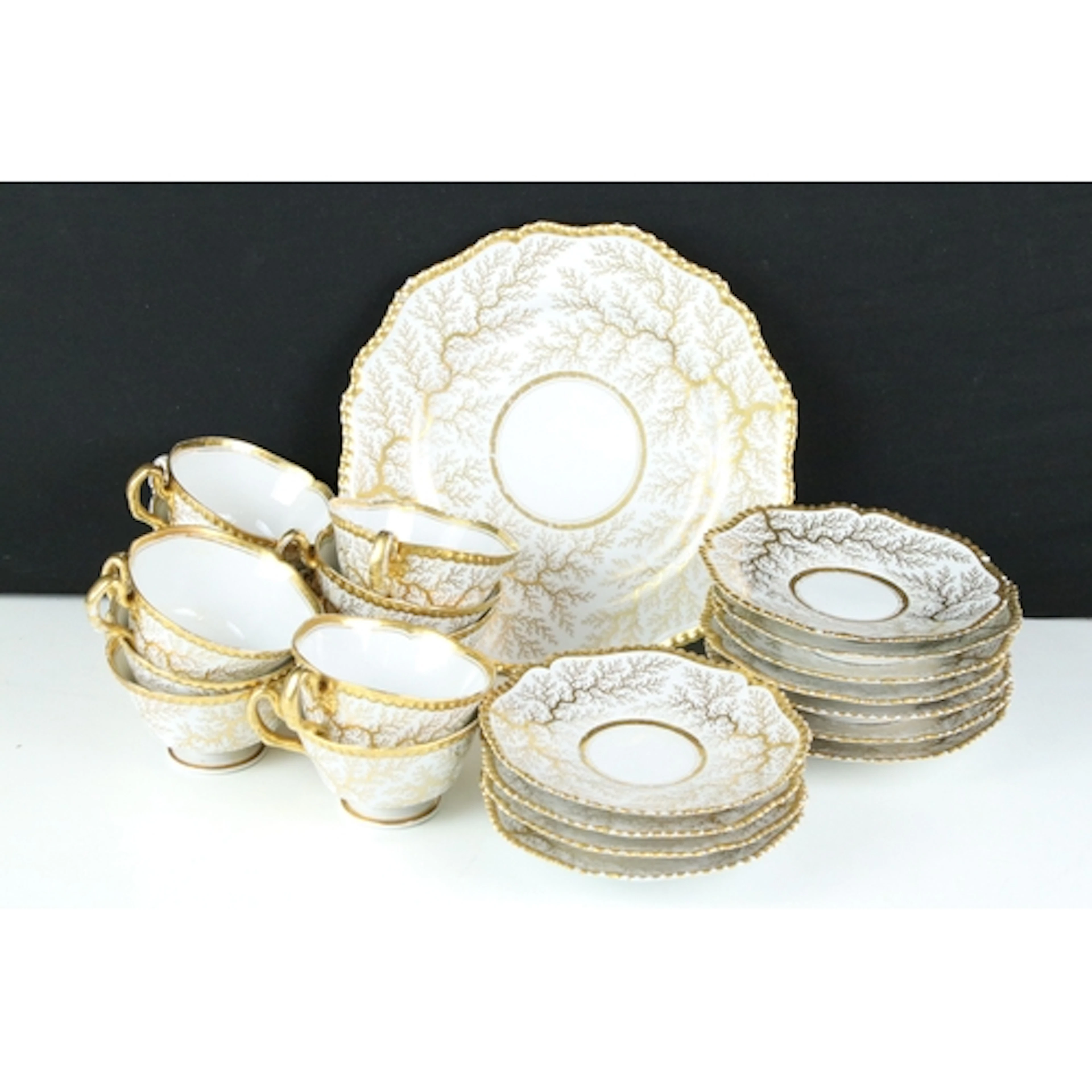 Early 19th century Flight Barr & Barr Worcester part tea set...