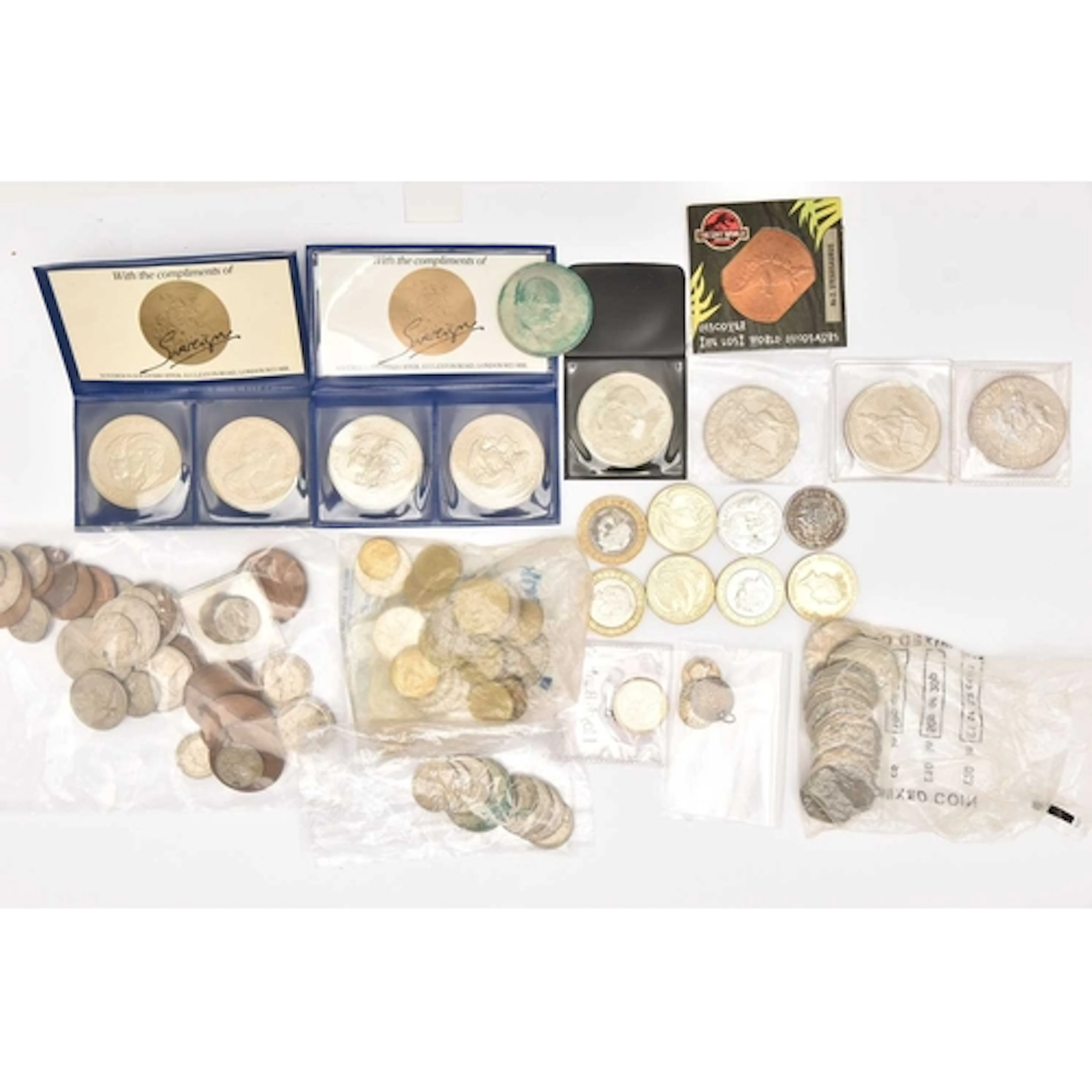 A Bag containing mostly modern coins 6x £2, 2x 1995 Dove, 1x...
