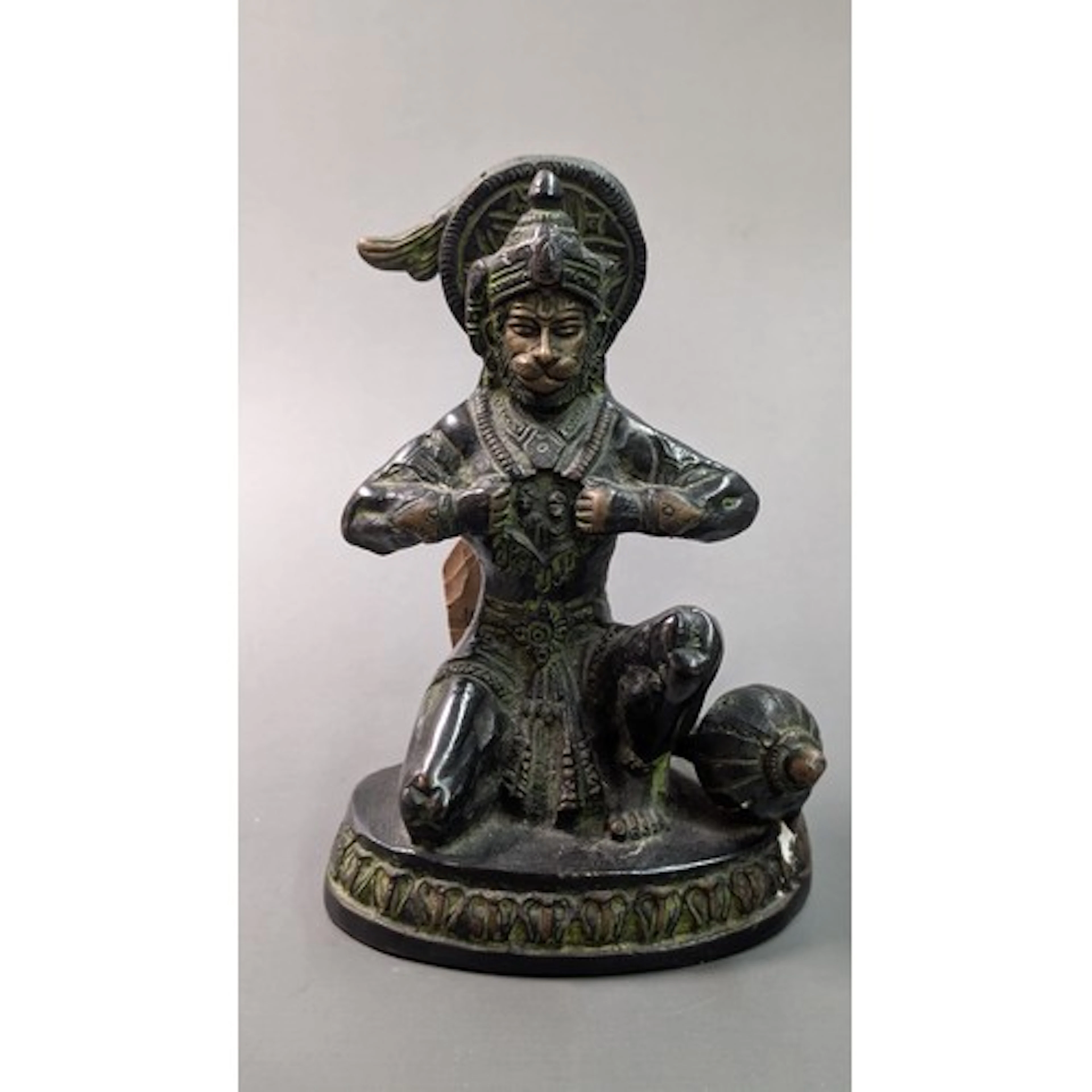 Indian bronze sculpture of Hanuman, ht. 15cm