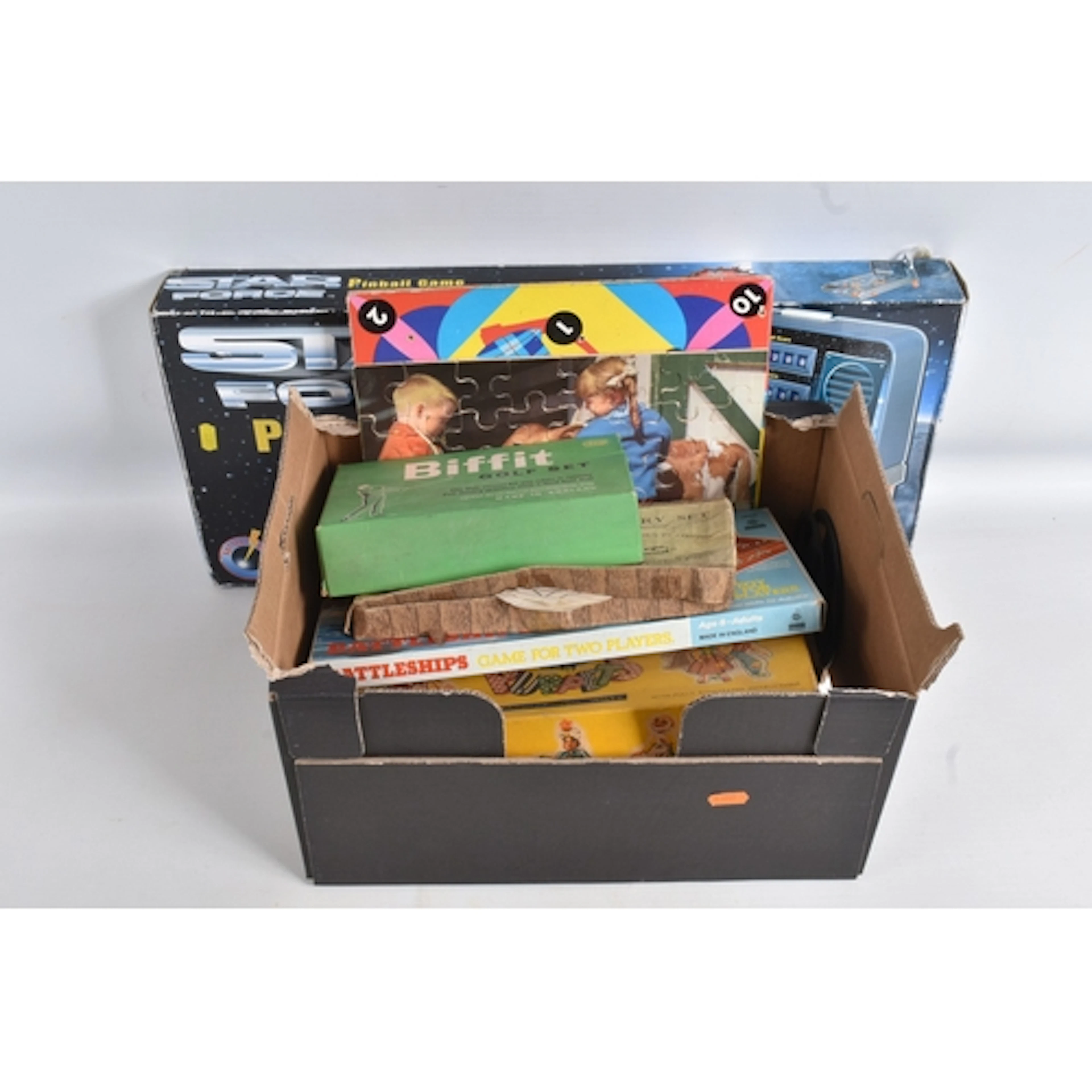A MIXED SELECTION OF TOYS, to include a boxed Pelham Puppet ...