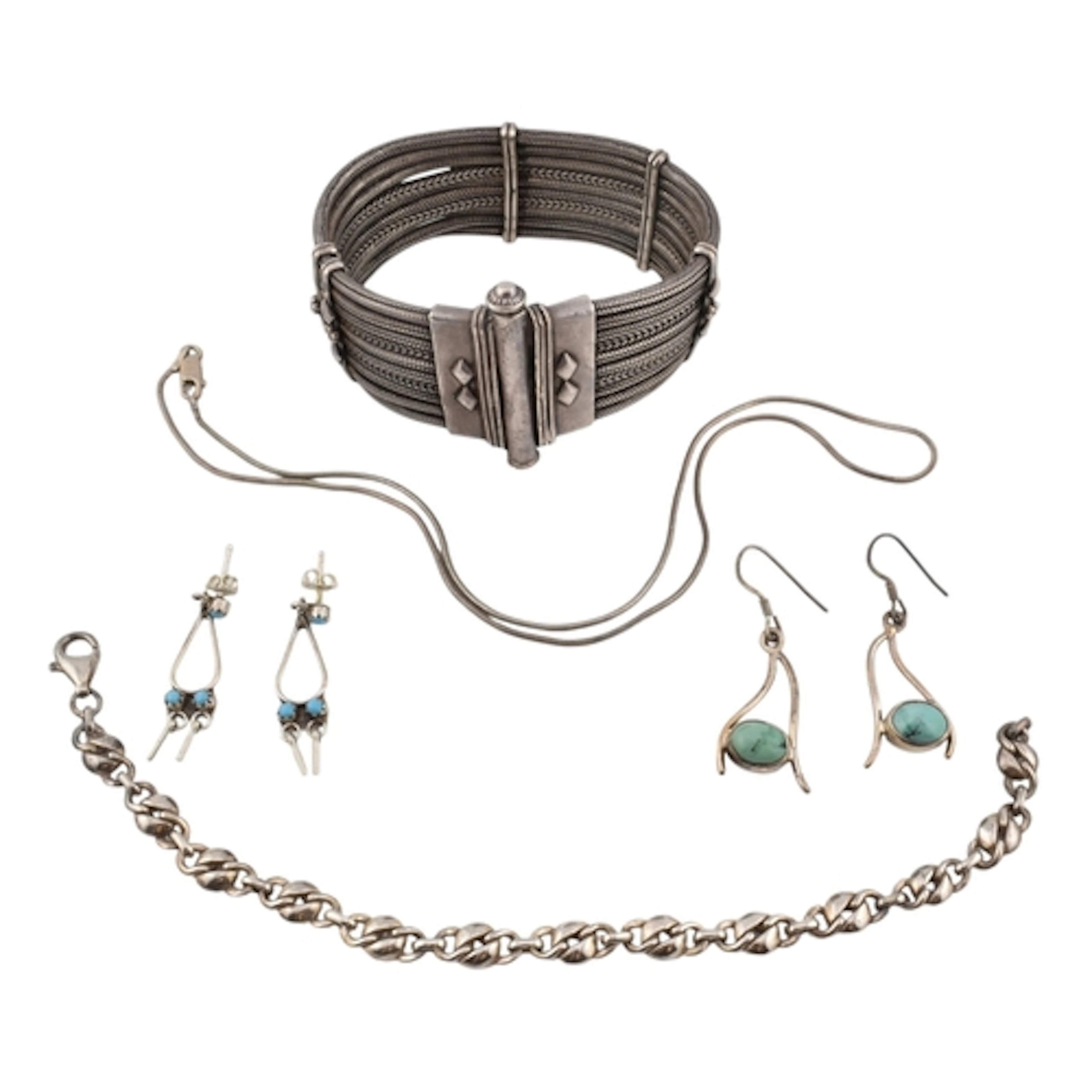 Collection of silver jewellery. The jewellery to include a h...