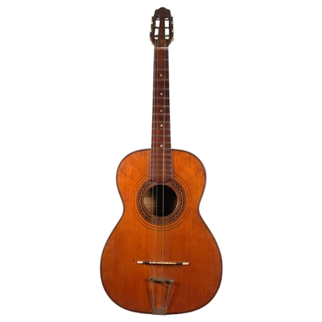An apparently unnumbered Alfredo Albertini Classical guitar ...
