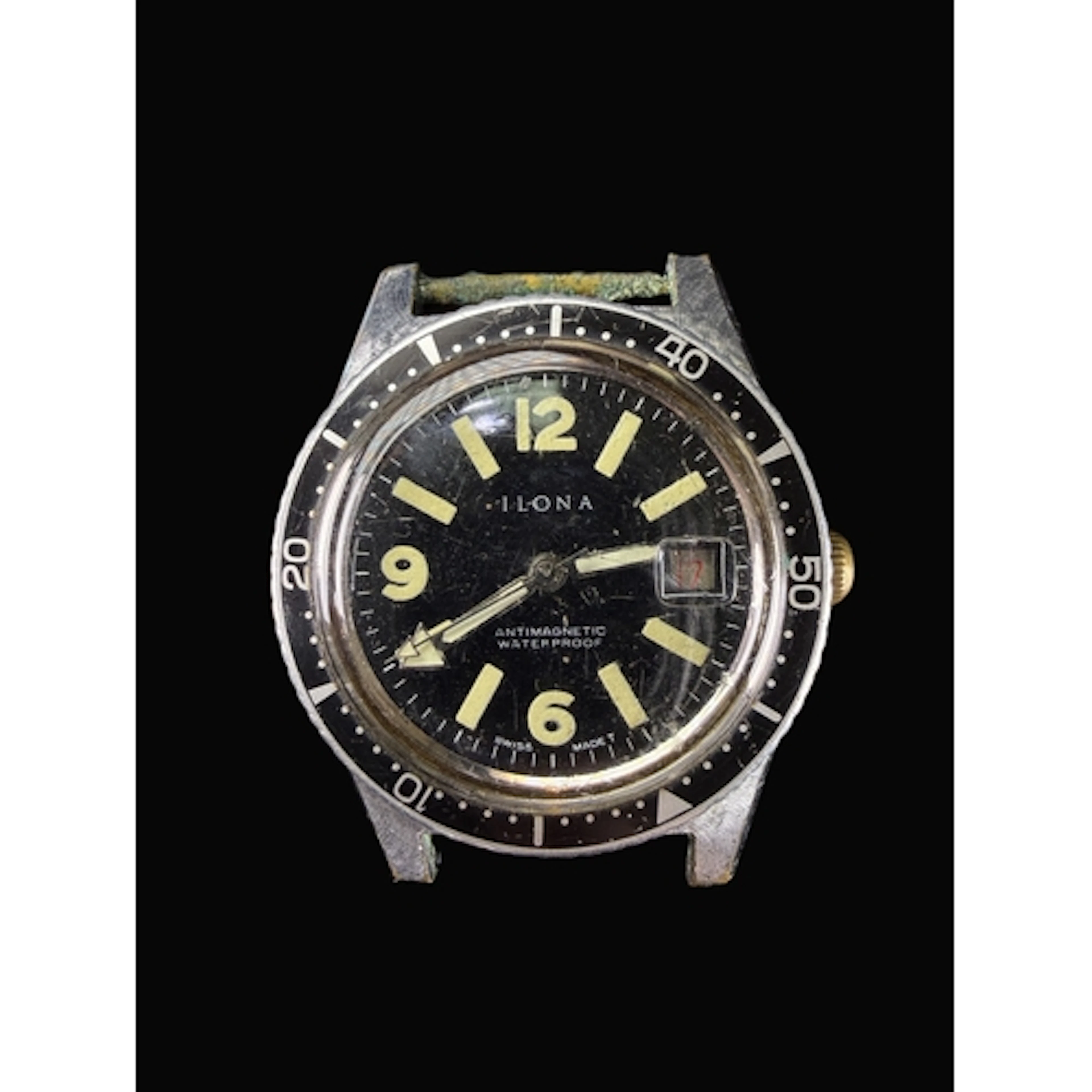 A 1960's large size Ilona gents dive watch with black dial a...