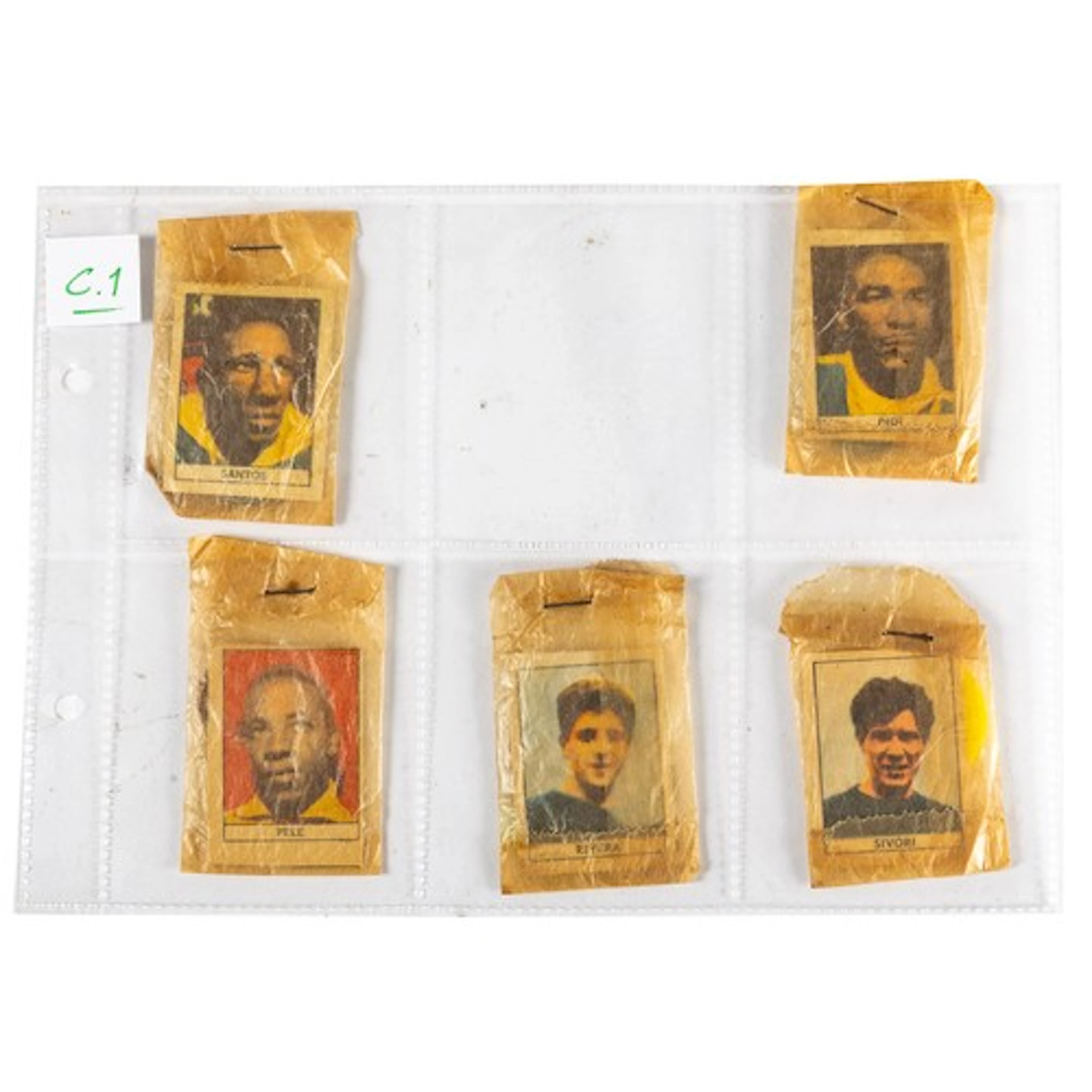Pele 1962 vintage soccer card in original wrapper, unopened ...