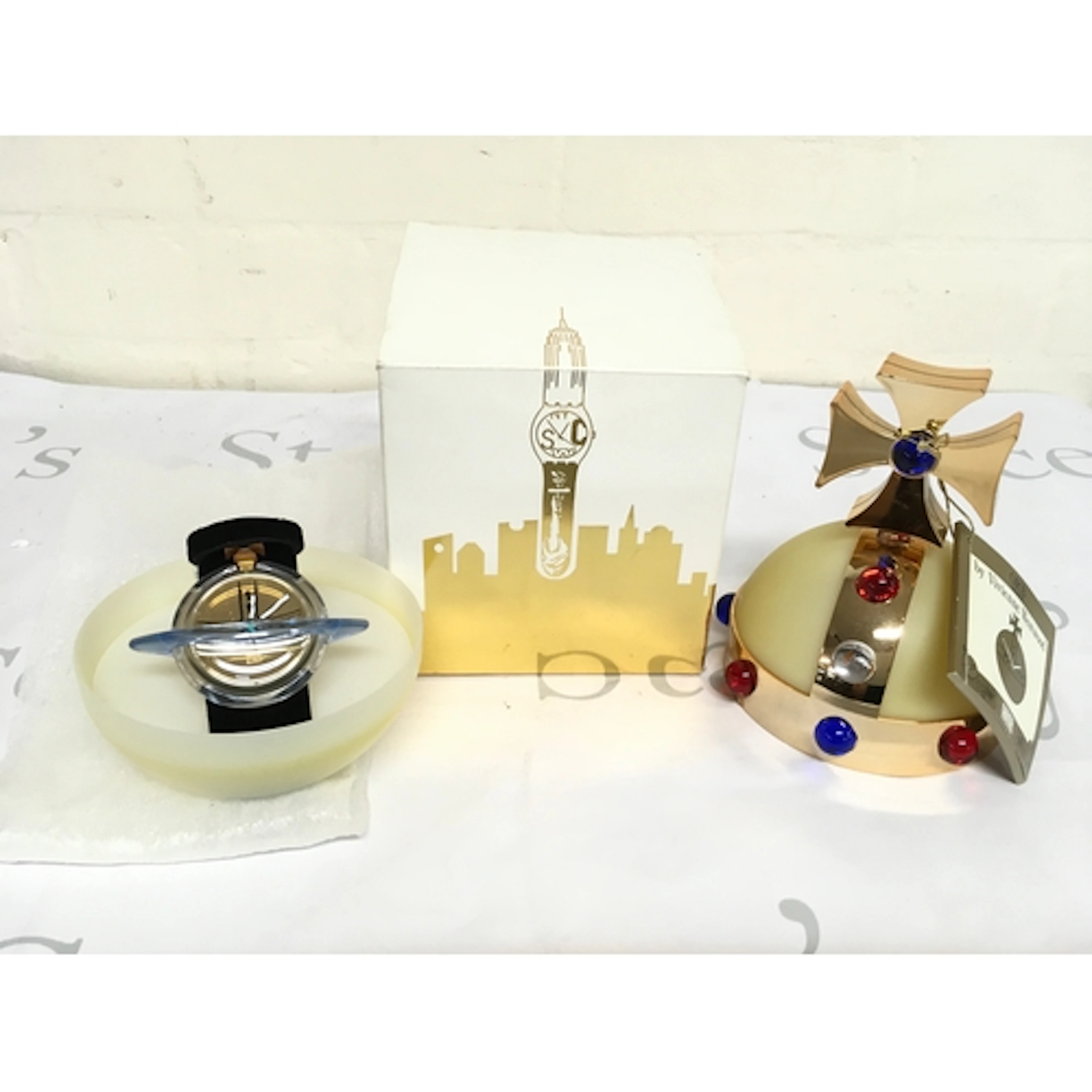 1993 Vivienne Westwood limited edition Pop Swatch Orb(PWZ104...