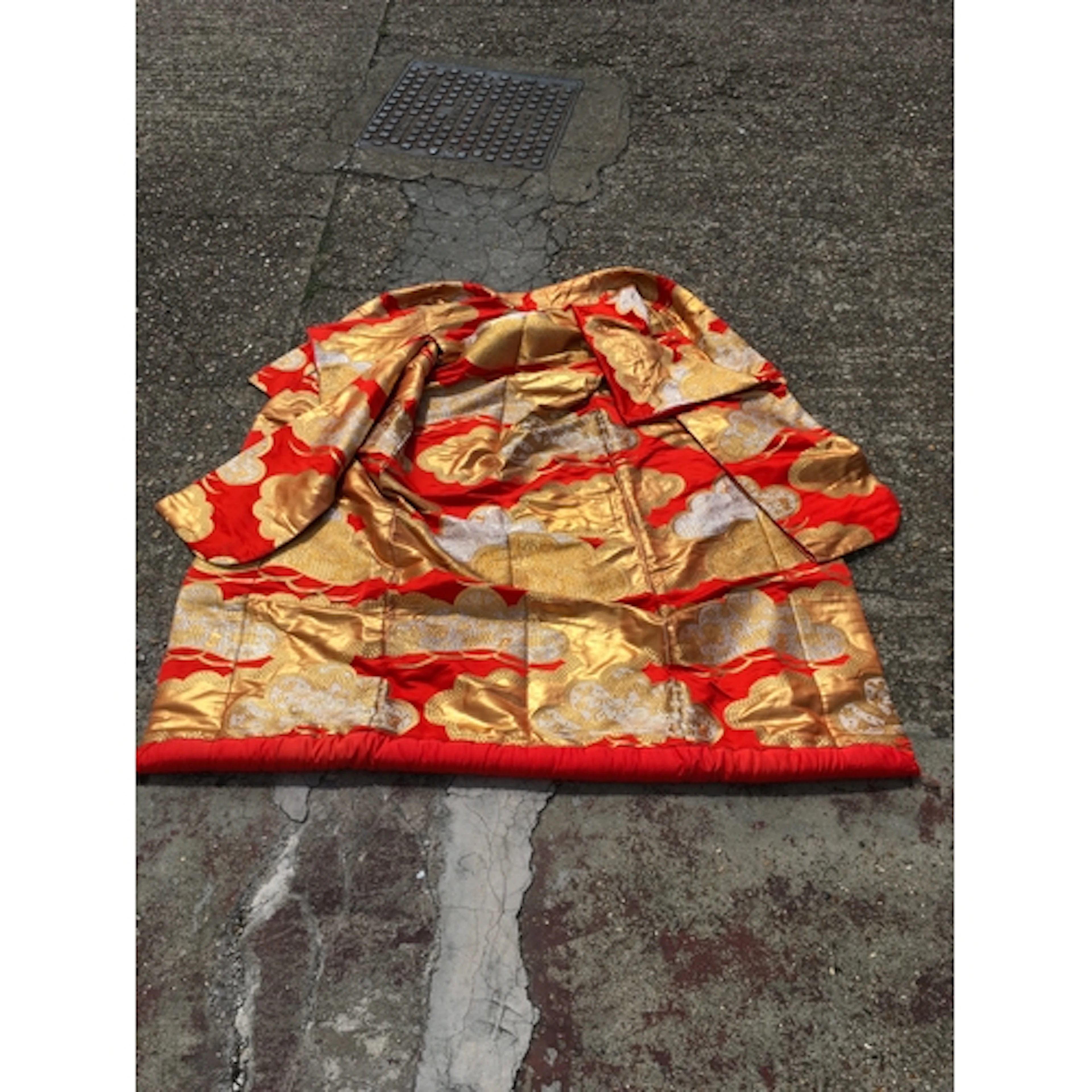 A pair of Japanese Kimonos