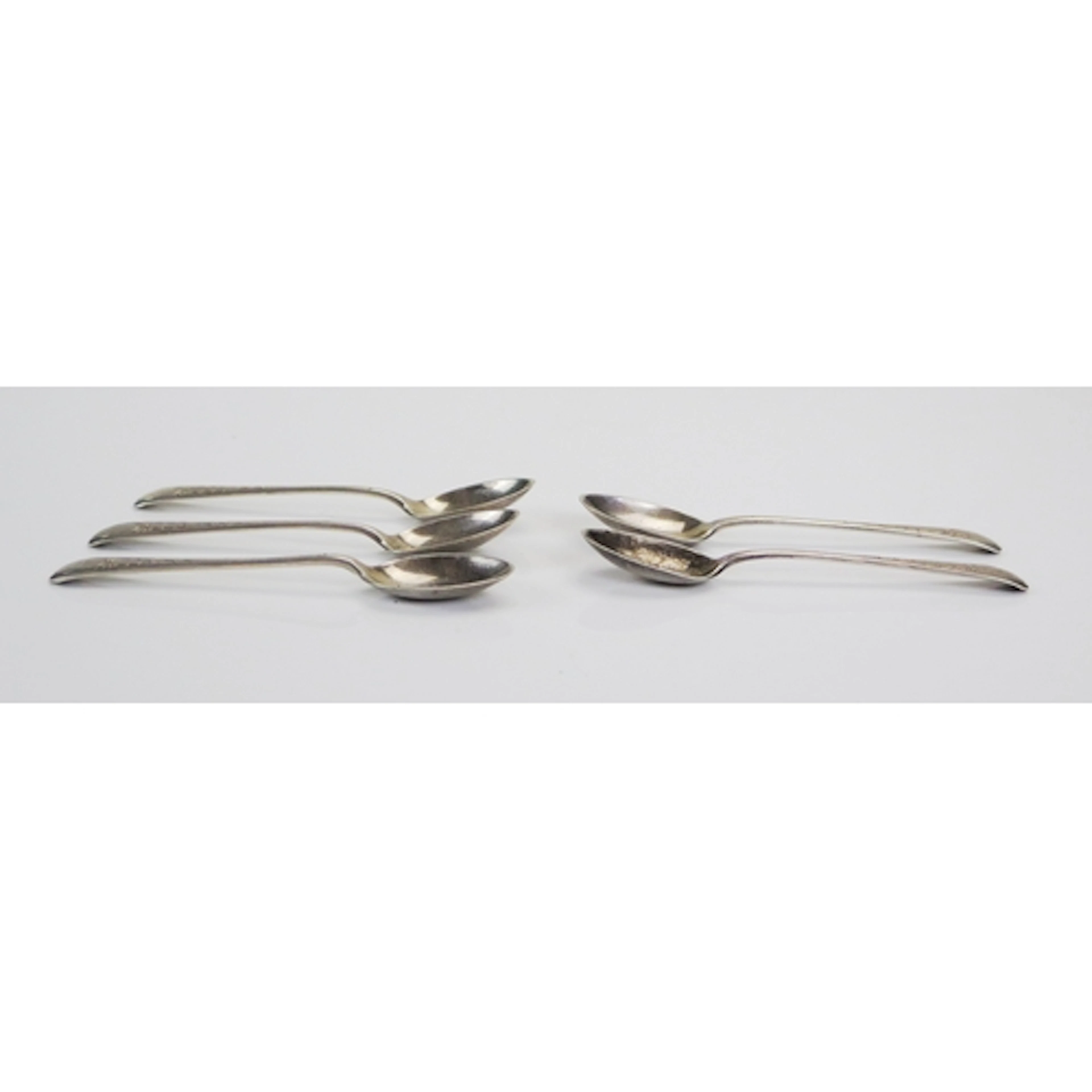 Five George V silver Old English pattern coffee spoons, make...
