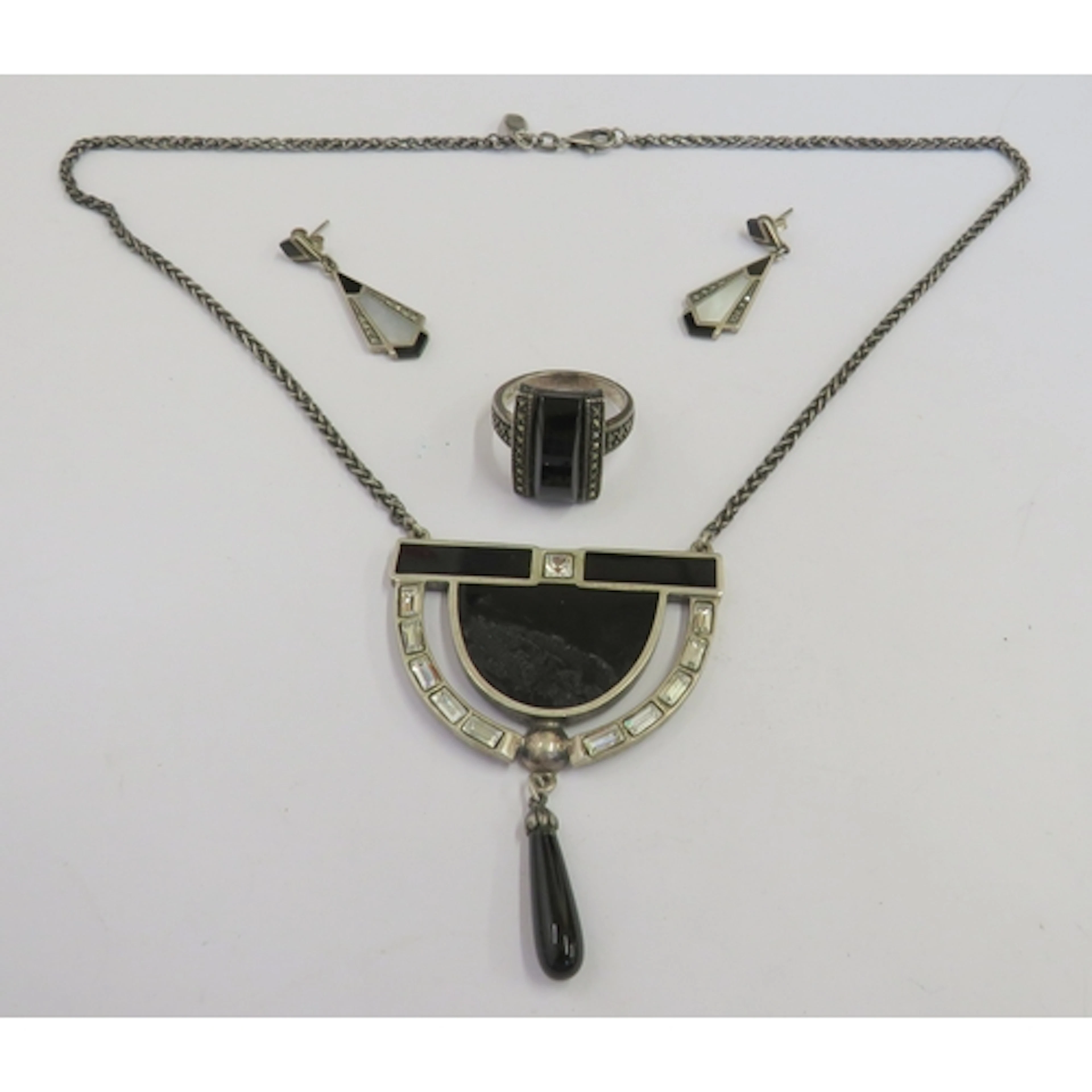 Art Deco style silver pendant, silver neck chain with lobste...