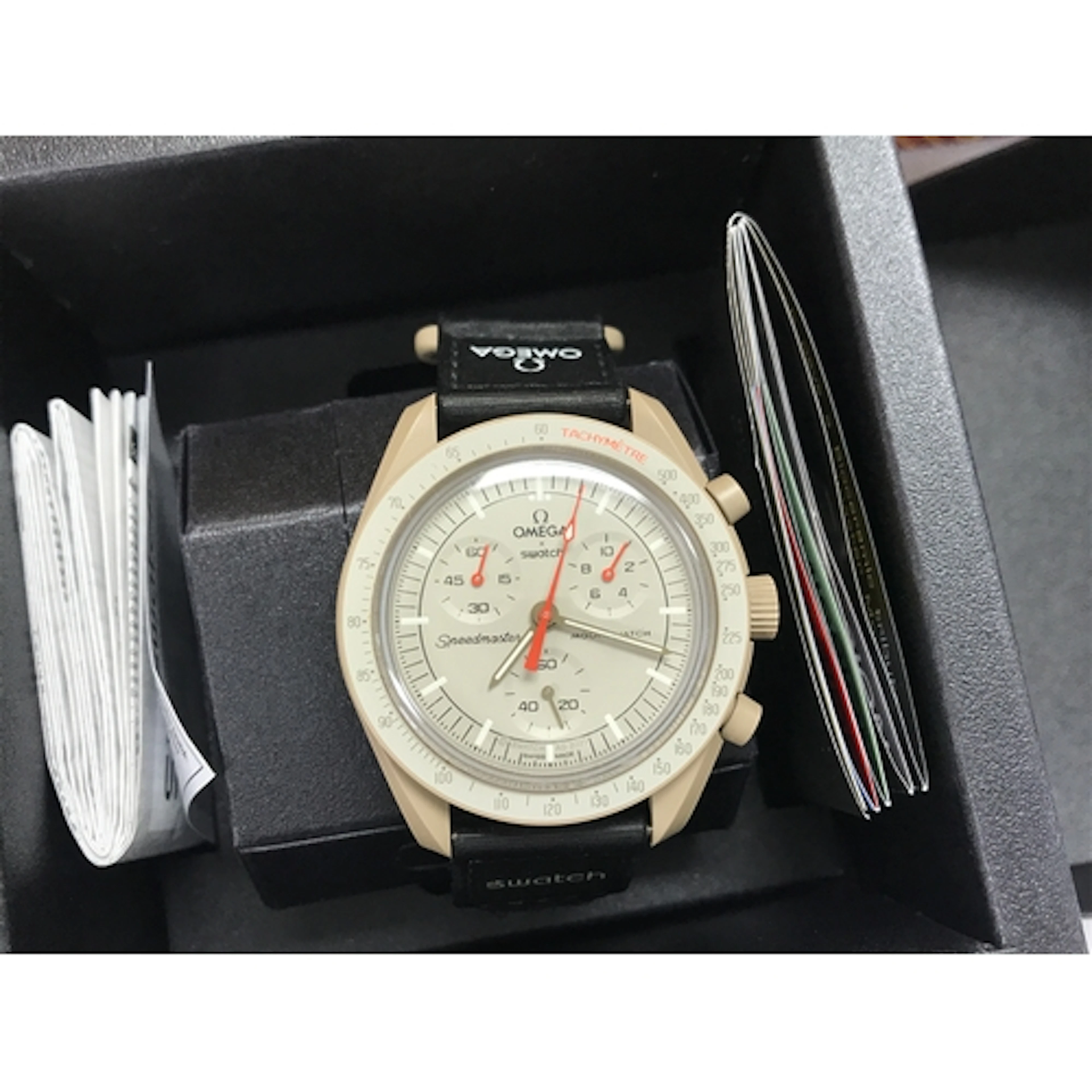 Omega x Swatch Bioceramic MoonSwatch 'Mission to Jupiter', w...