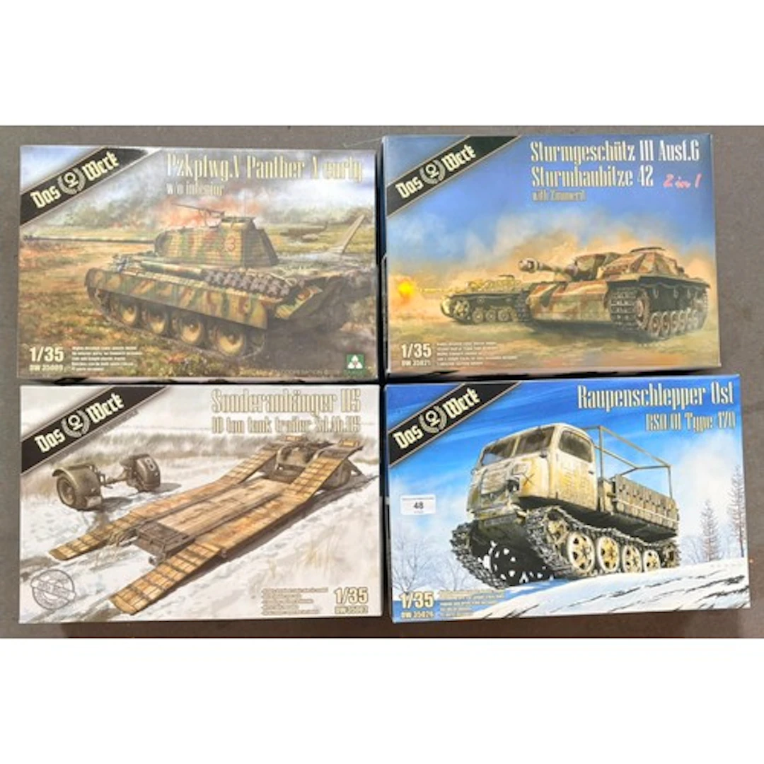 A group of four assorted Das Werk military model kits, 1:35 ...