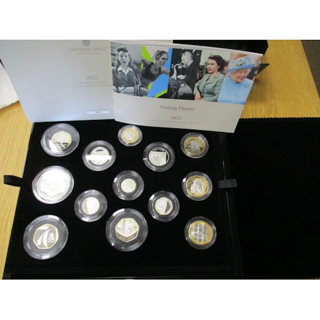 2022 'Making History' silver proof year set FDC. (½B)