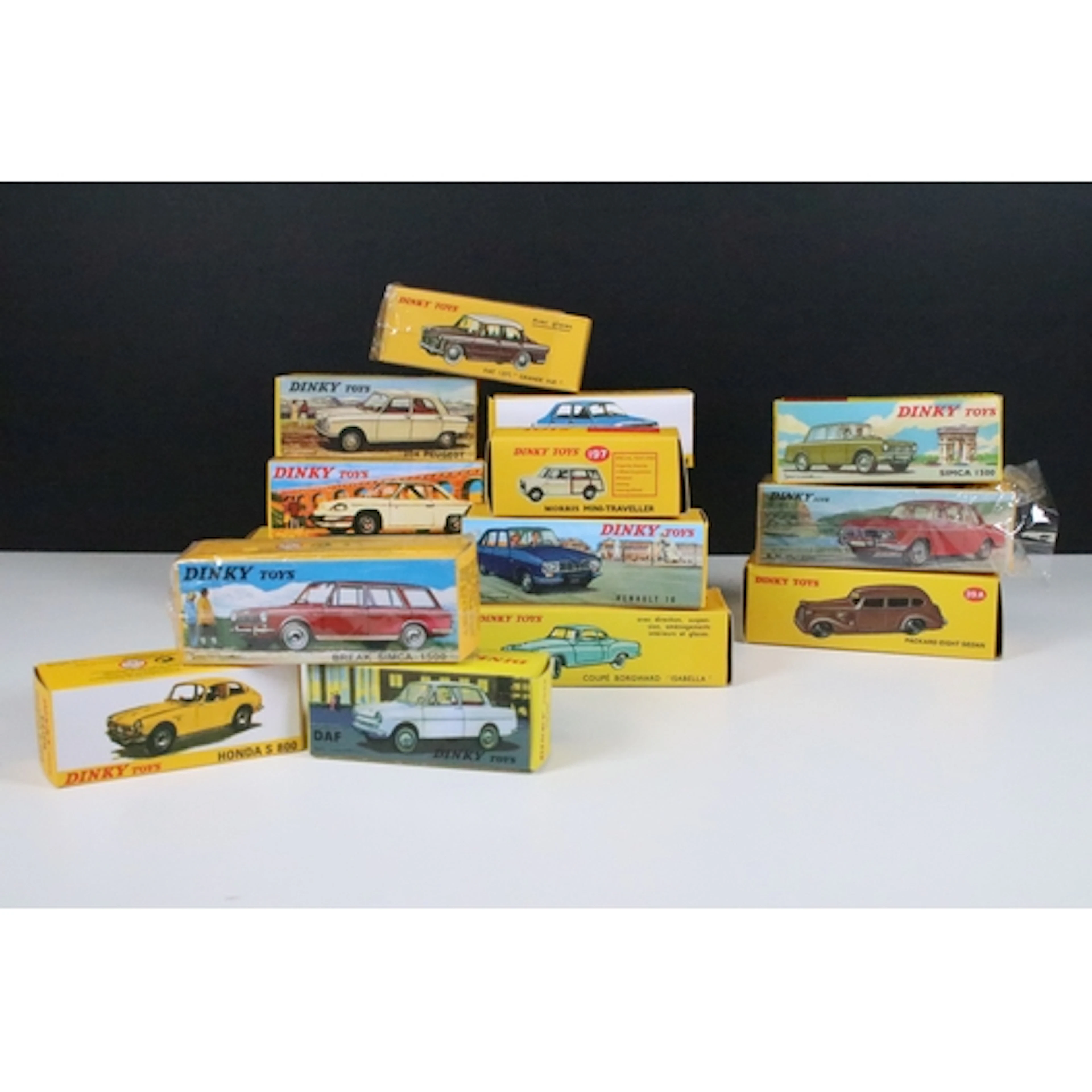 16 Boxed Dinky Atlas Editions diecast models to include 507 ...